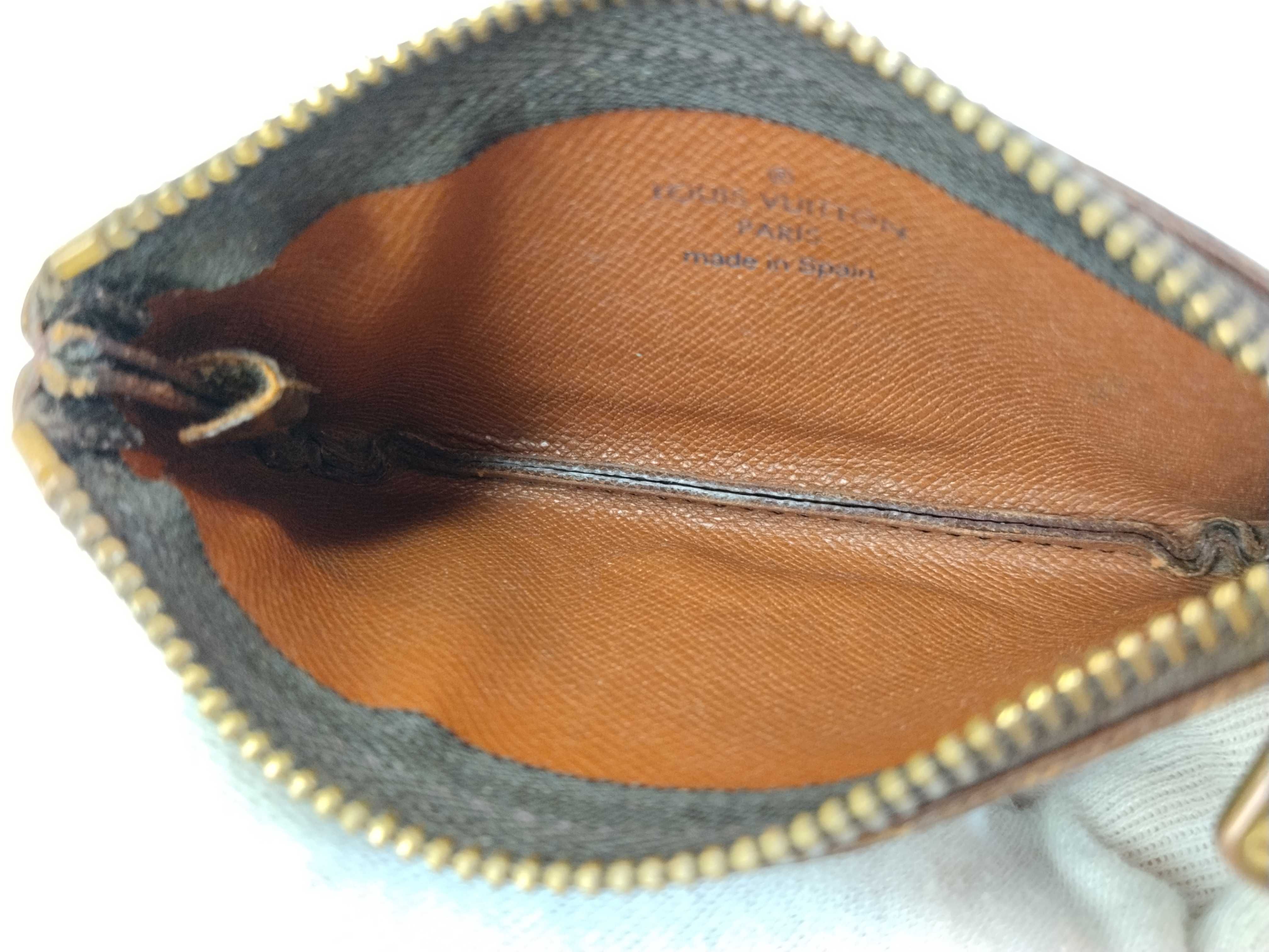 Monogram Louis Vuitton Pochette Clé Monogram M62650 Coin Case — view 9