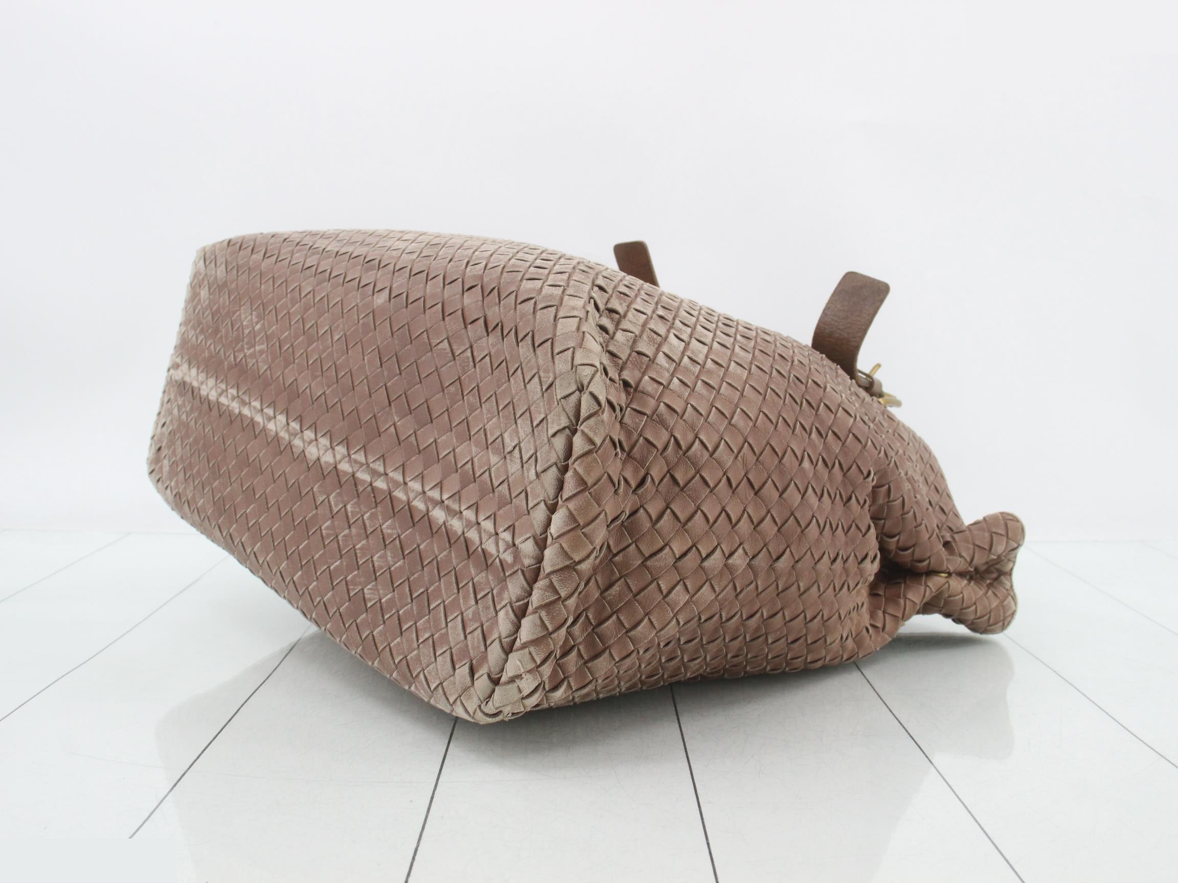 Intrecciato (bag) Leather tote bag — view 6