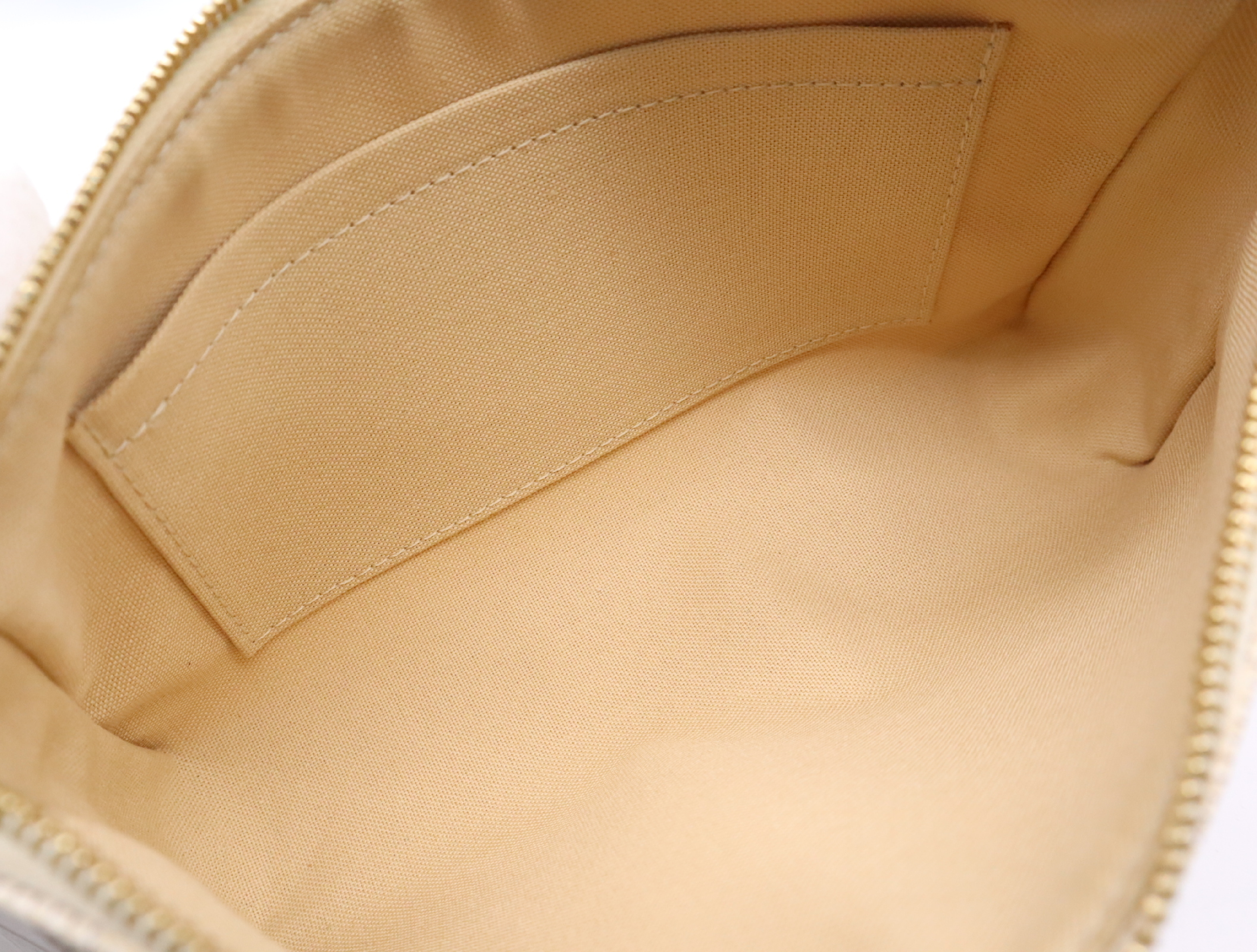 N41207 Azur Pochette Accessoires New Model Pouch — view 12