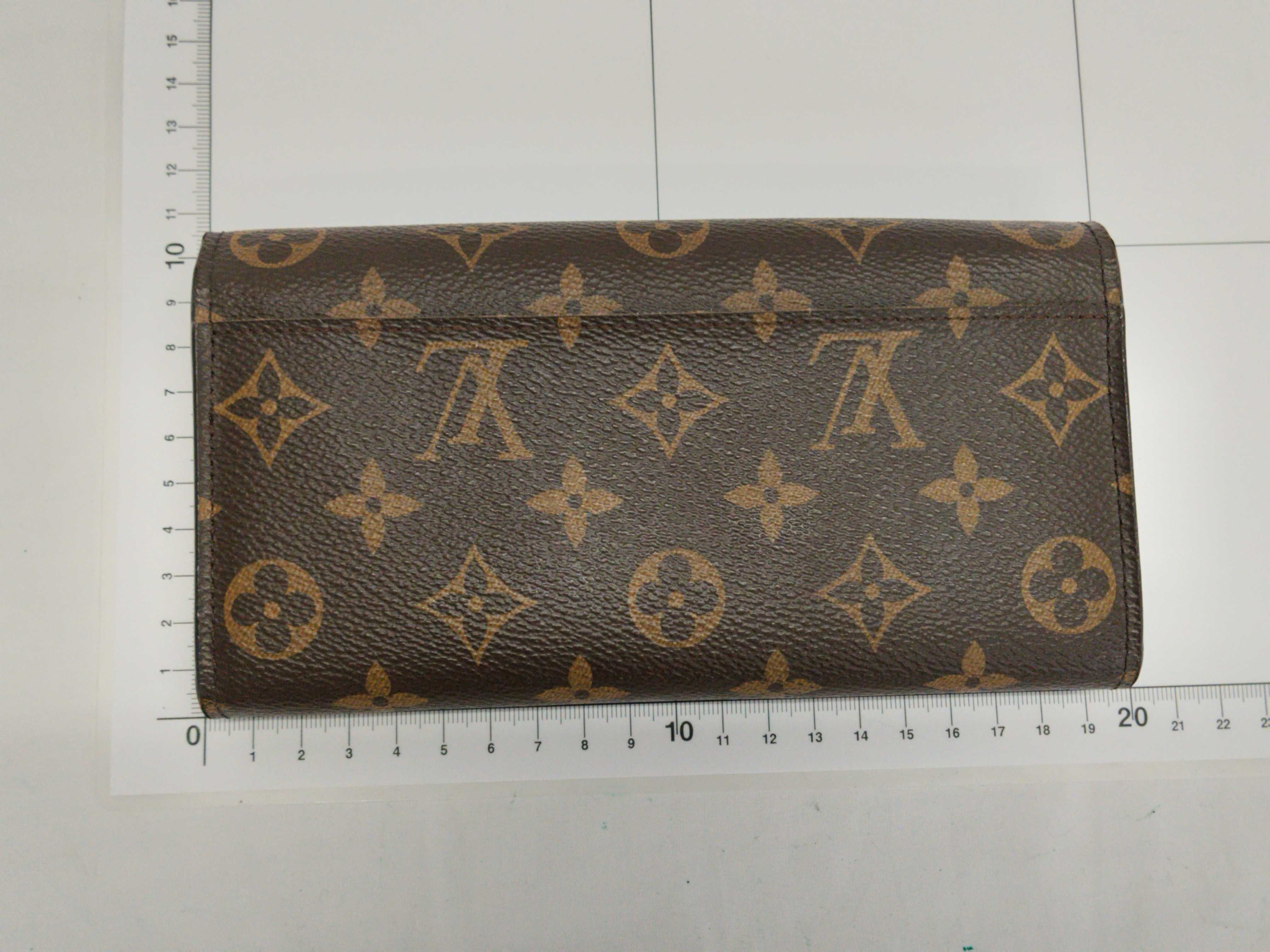 Monogram Portefeuille Sarah New Wallet — view 2