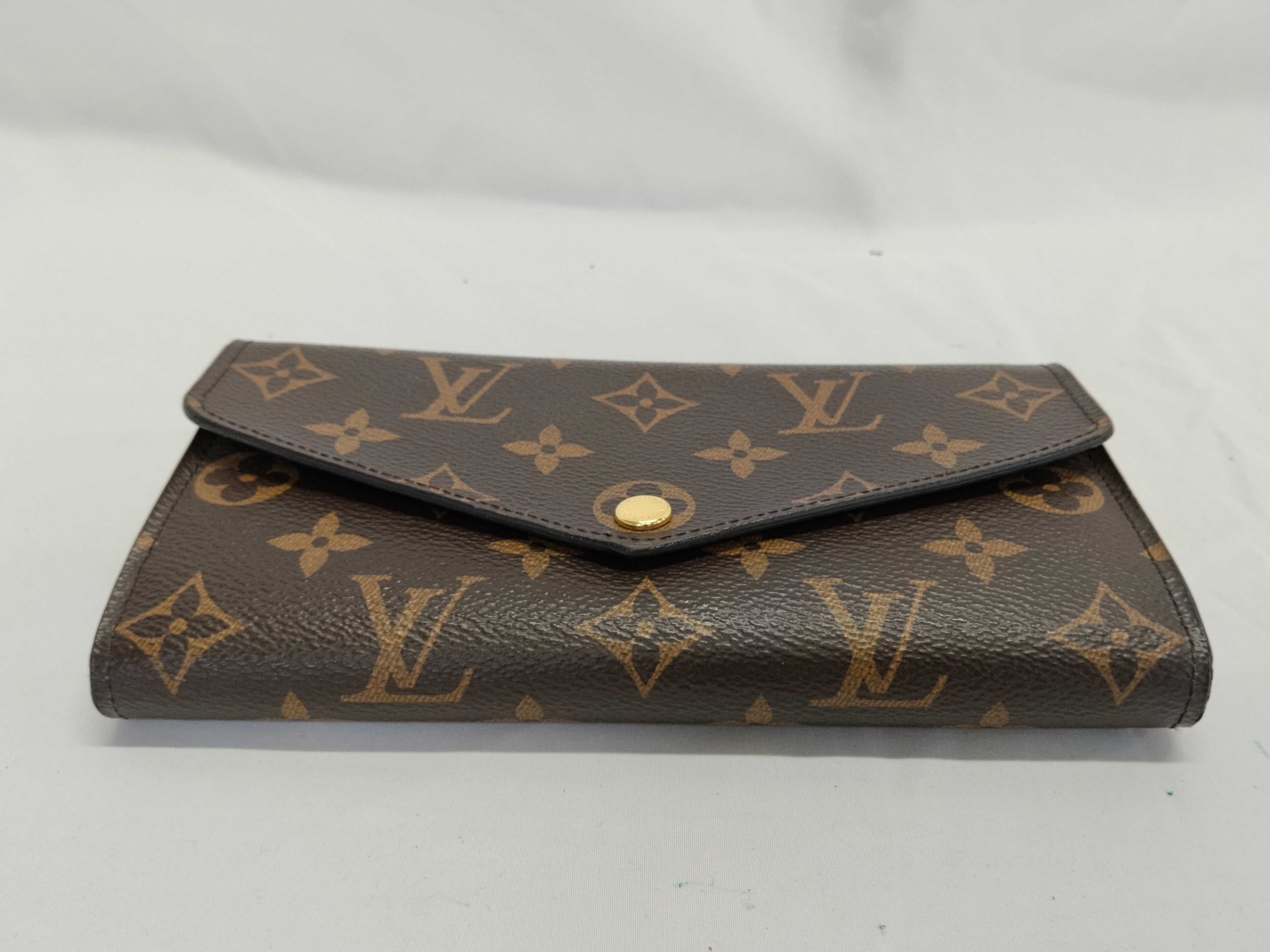 Monogram Portefeuille Sarah New Wallet — view 3