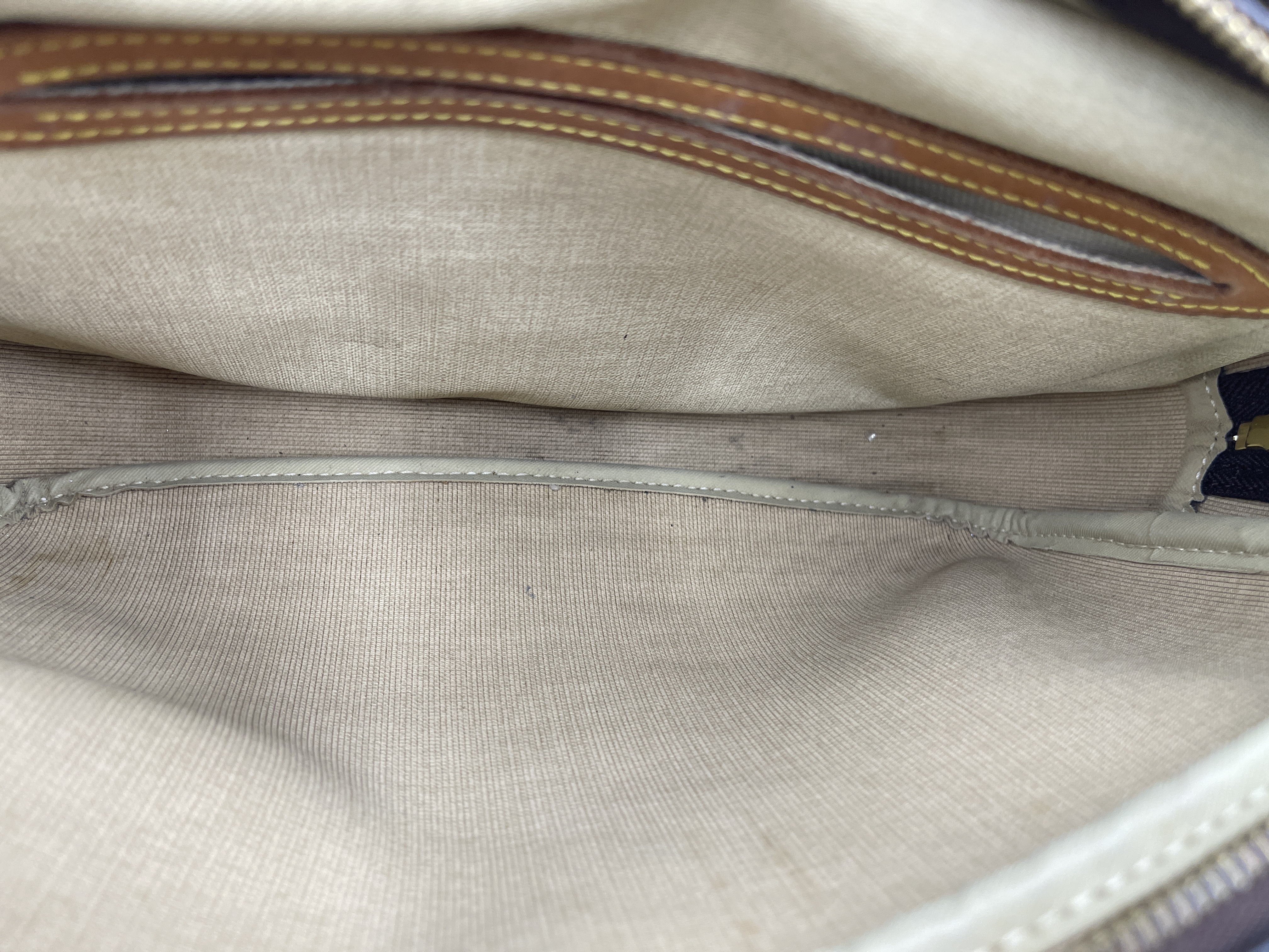 Monogram Reporter PM M45254 SP0020 Shoulder Bag — view 12