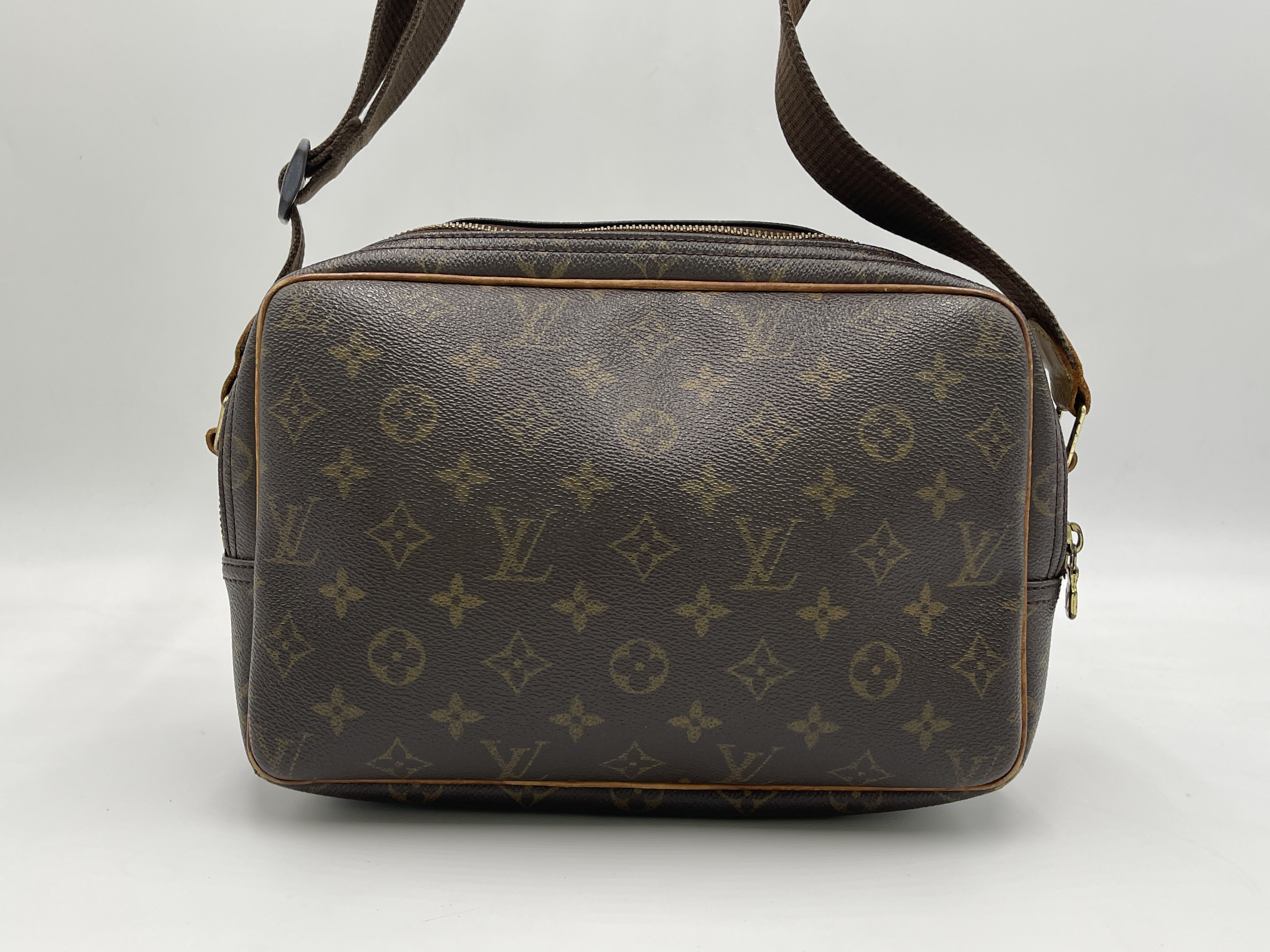 Monogram Reporter PM M45254 SP0020 Shoulder Bag — view 3