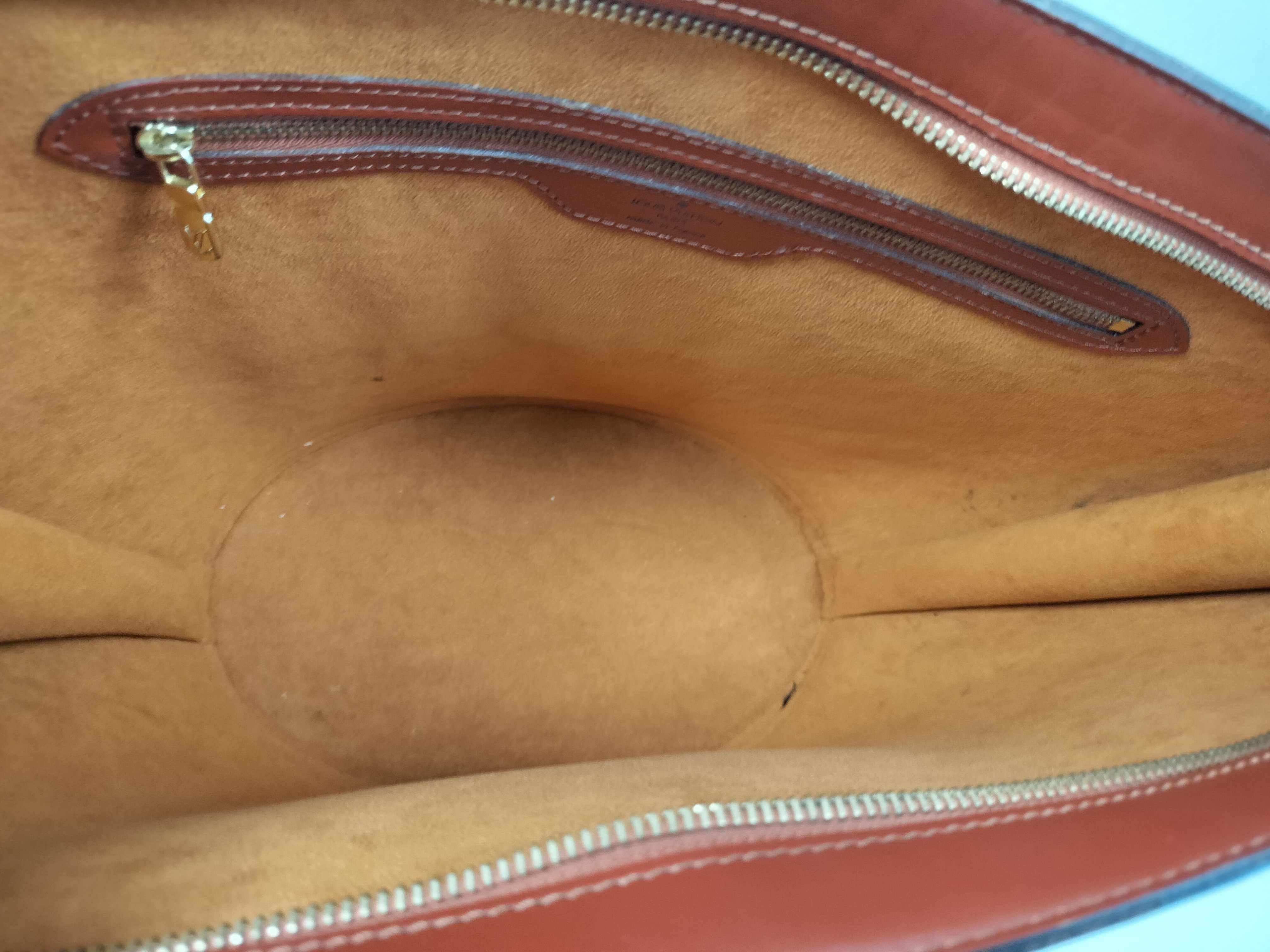 Epi Saint Jacques Brown Shoulder Bag M52267 — view 11