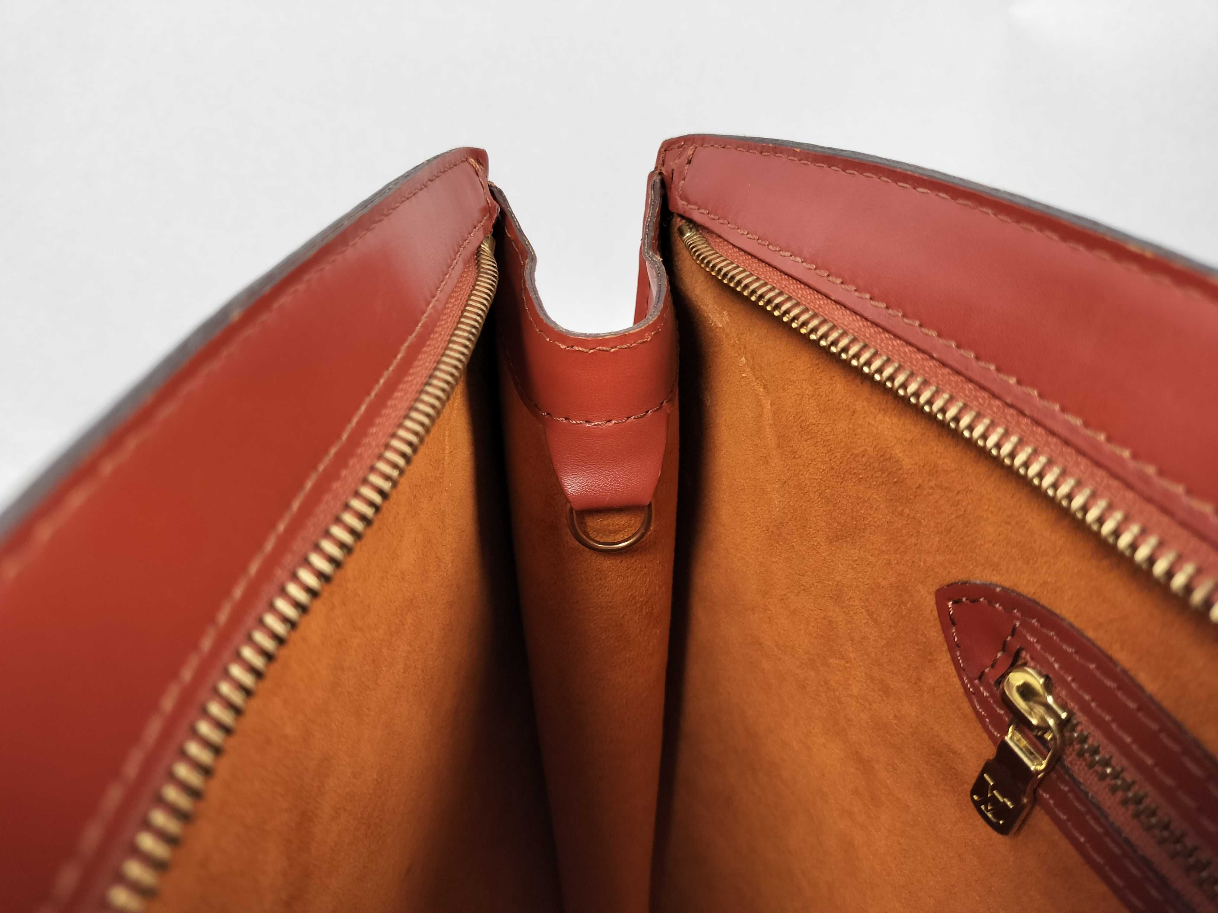 Epi Saint Jacques Brown Shoulder Bag M52267 — view 10