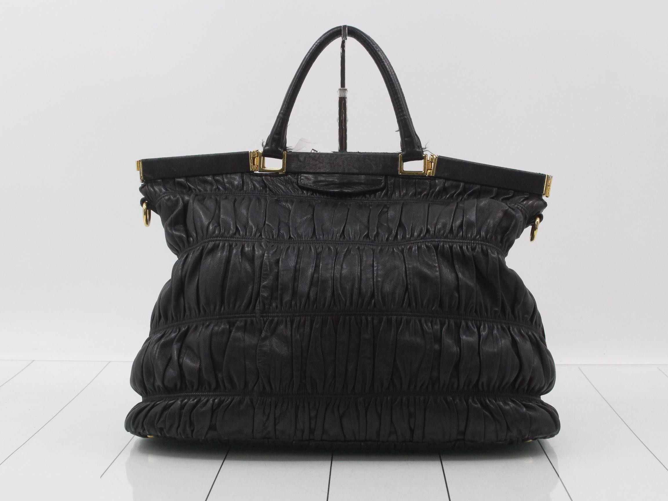handbag — view 2