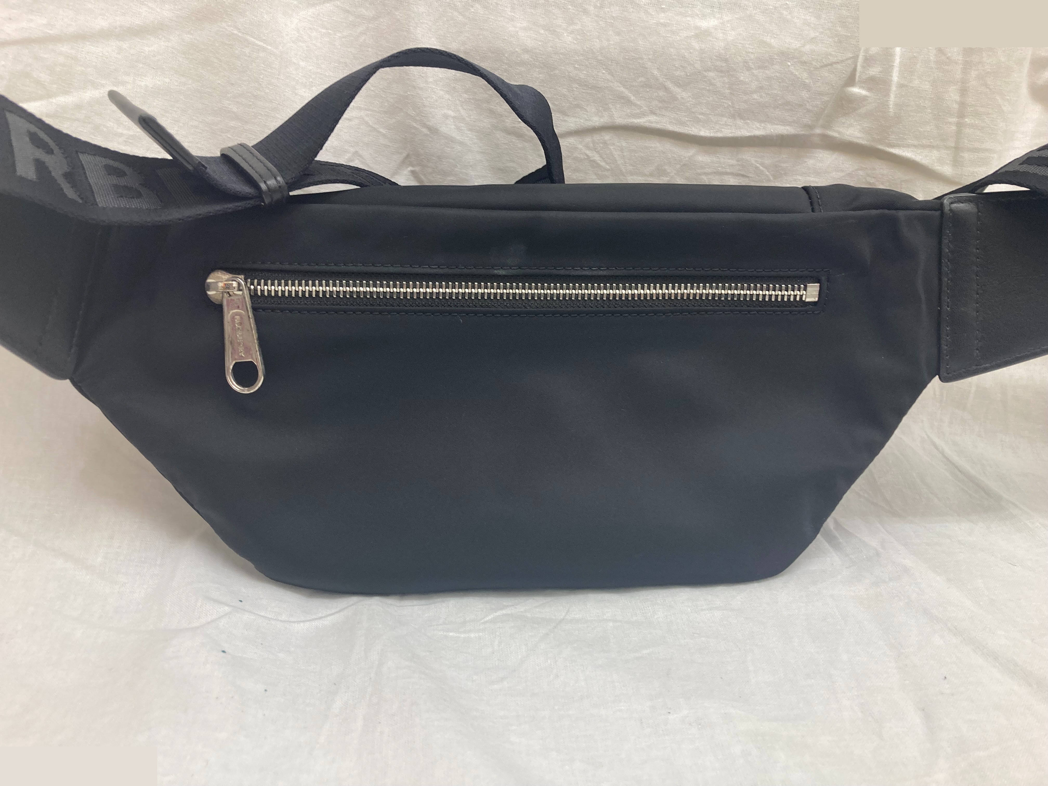 waist bag — view 2
