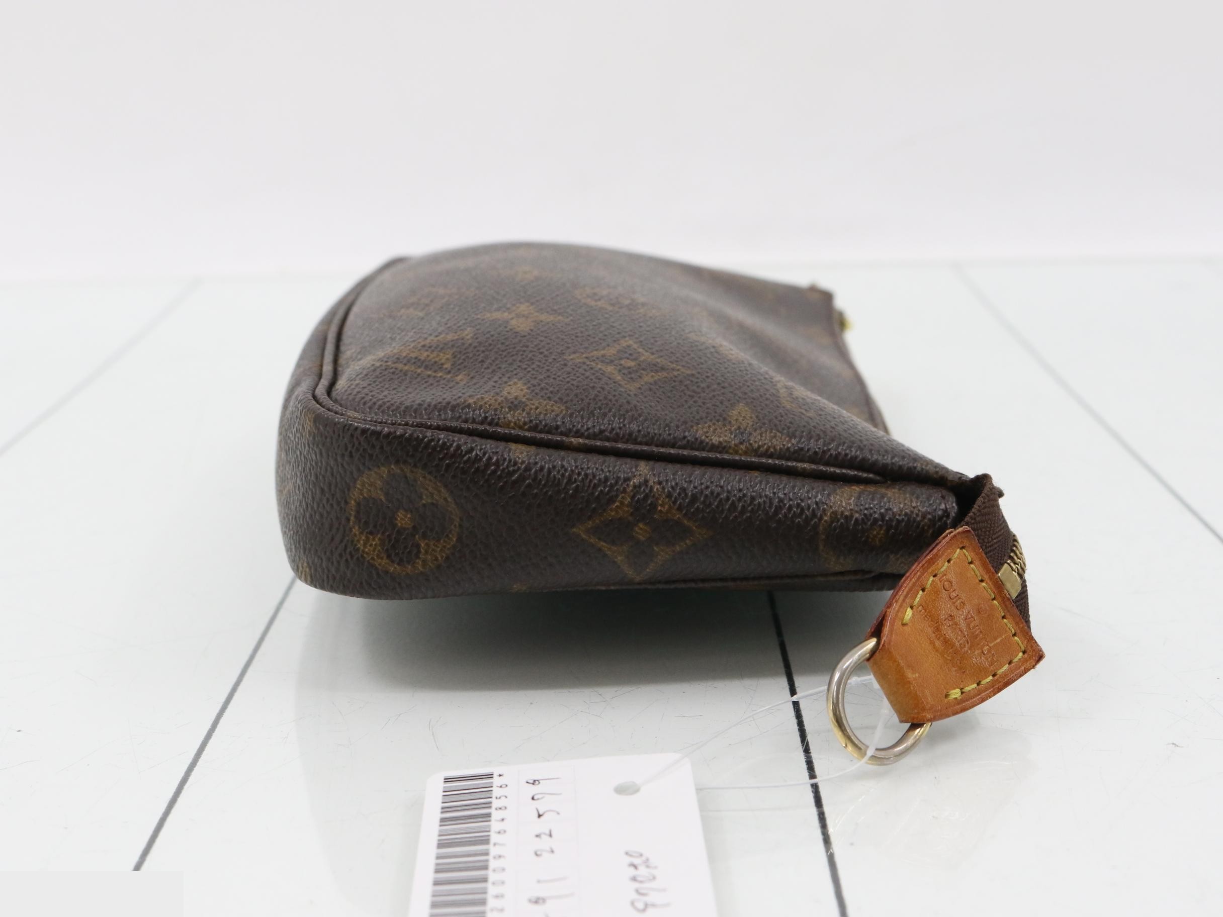 Pochette Accessoires (old model) — view 3