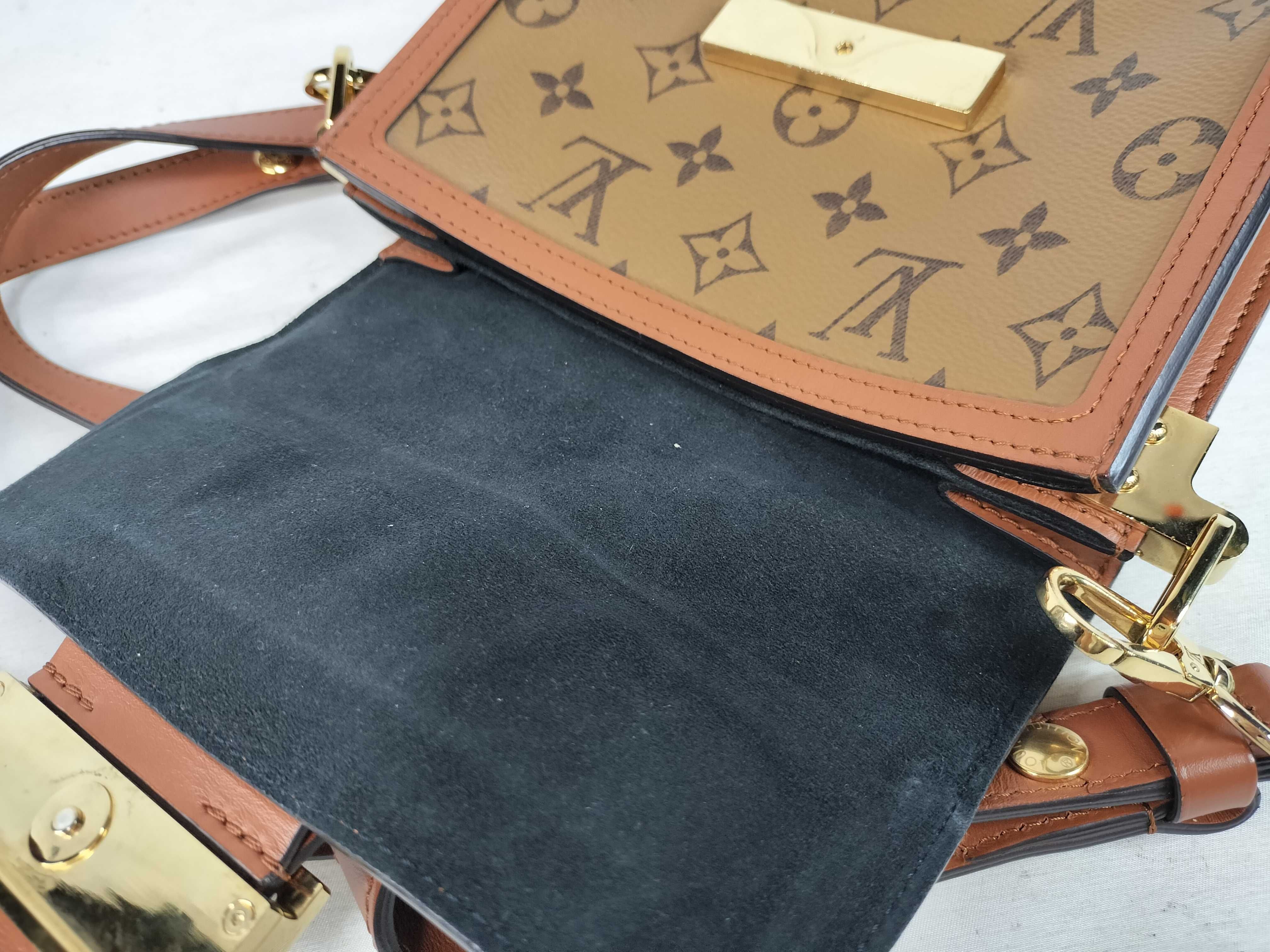 Monogram Louis Vuitton Daphne Small Size M45959 Shoulder Bag — view 8