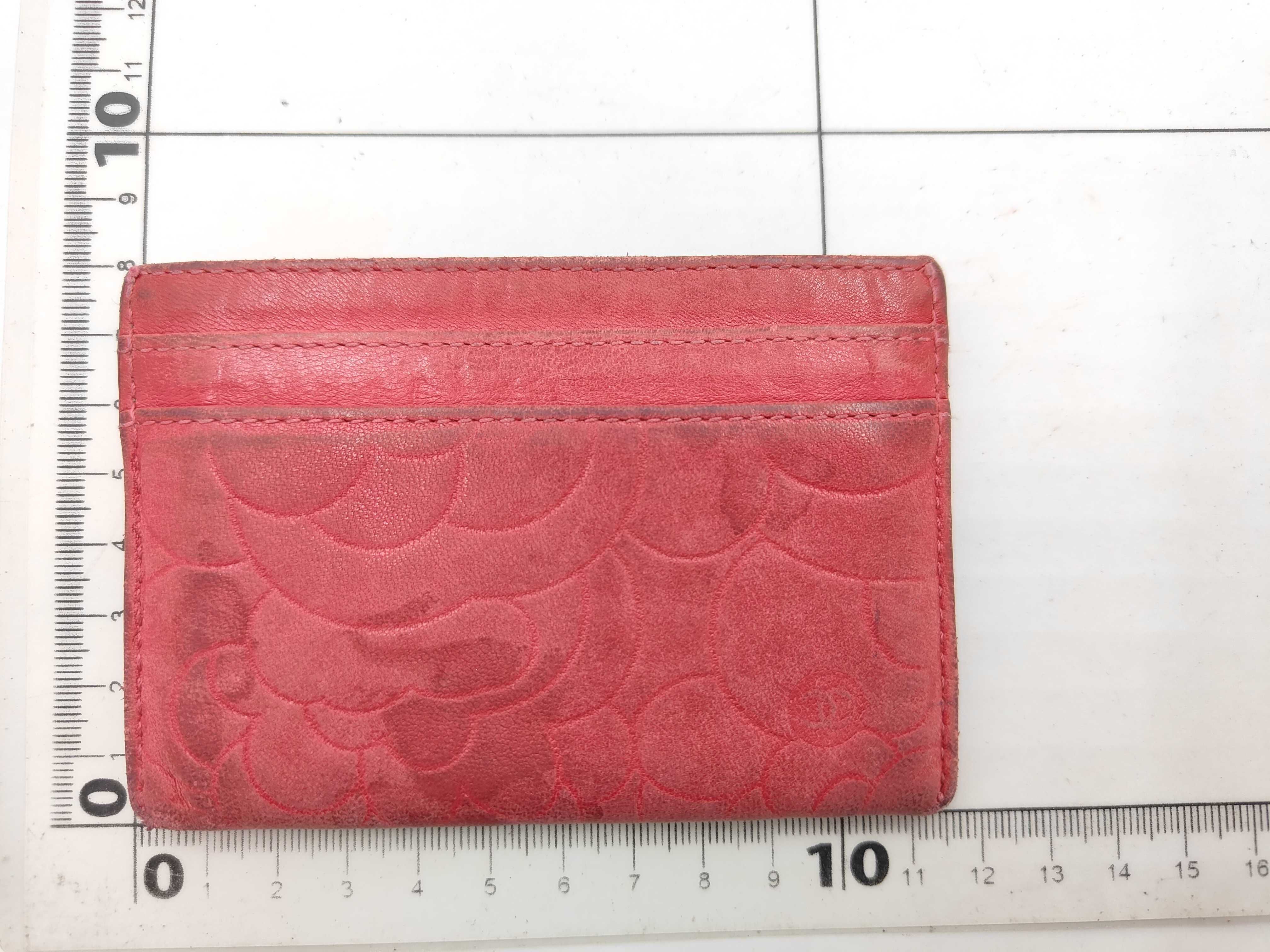Camellia Card Case, Leather, Red. (Card case, pass case, business card holder) — view 2