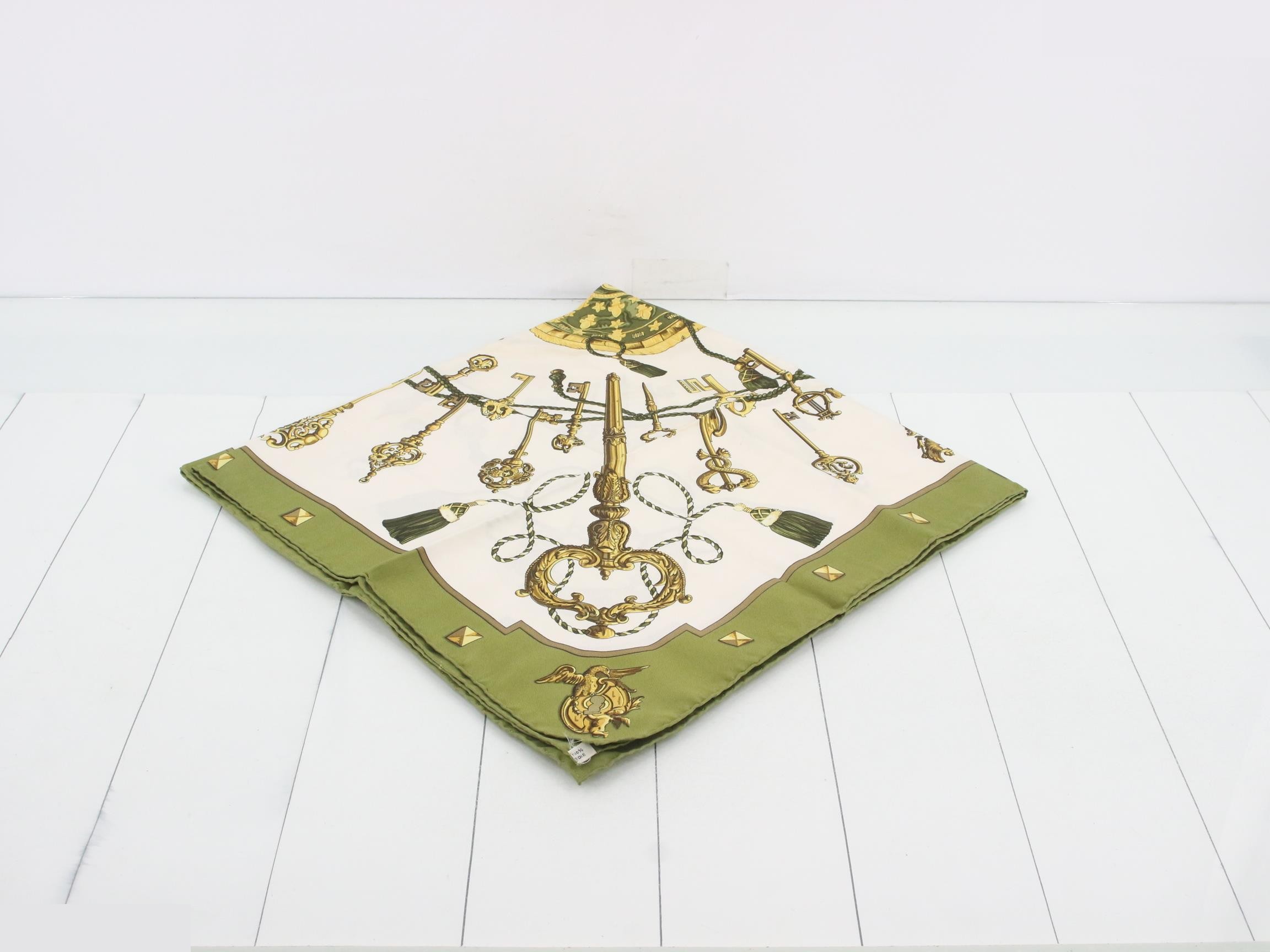 Carré 90 Les Clés Silk Scarf — view 2