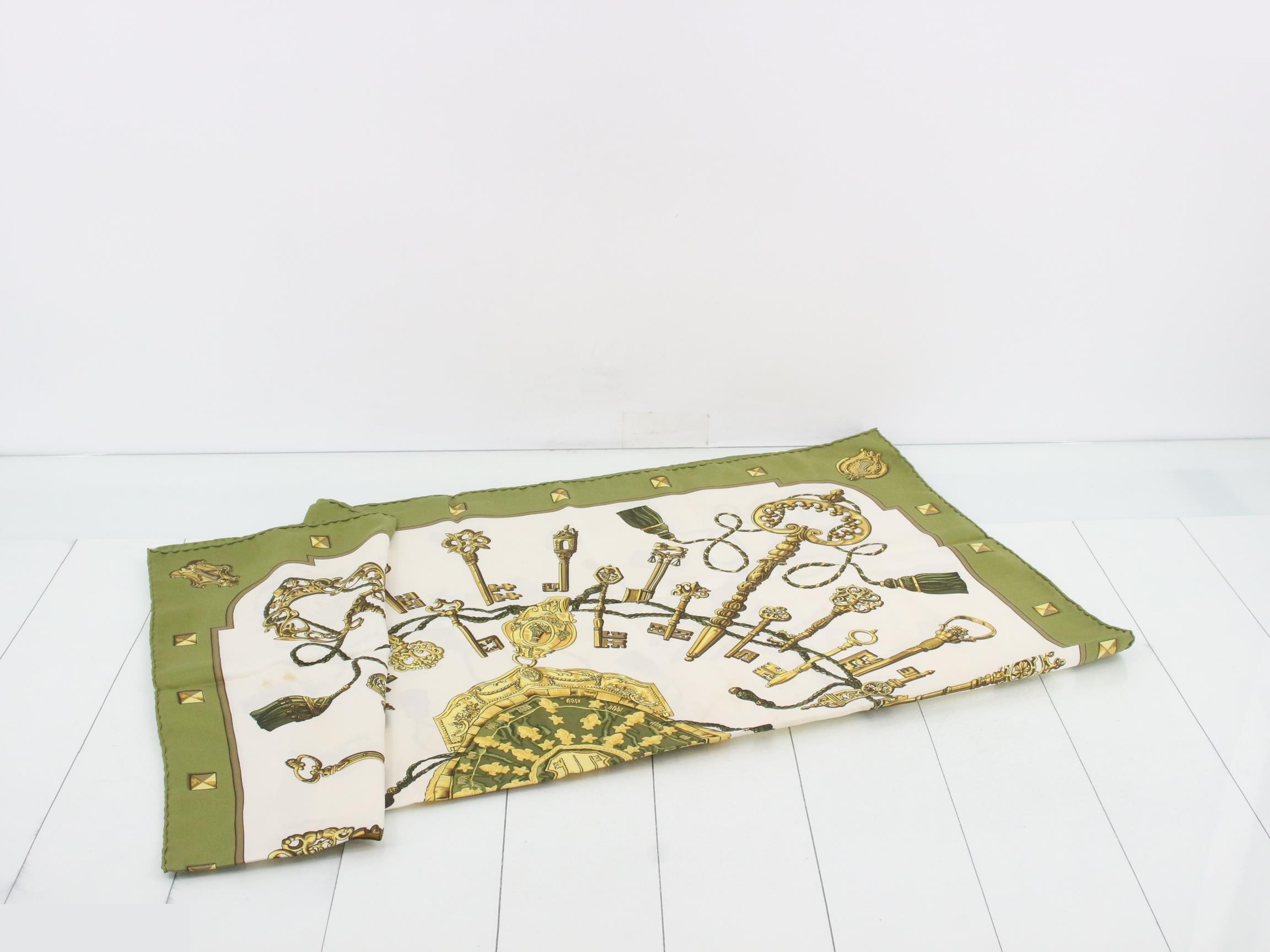 Carré 90 Les Clés Silk Scarf — view 3