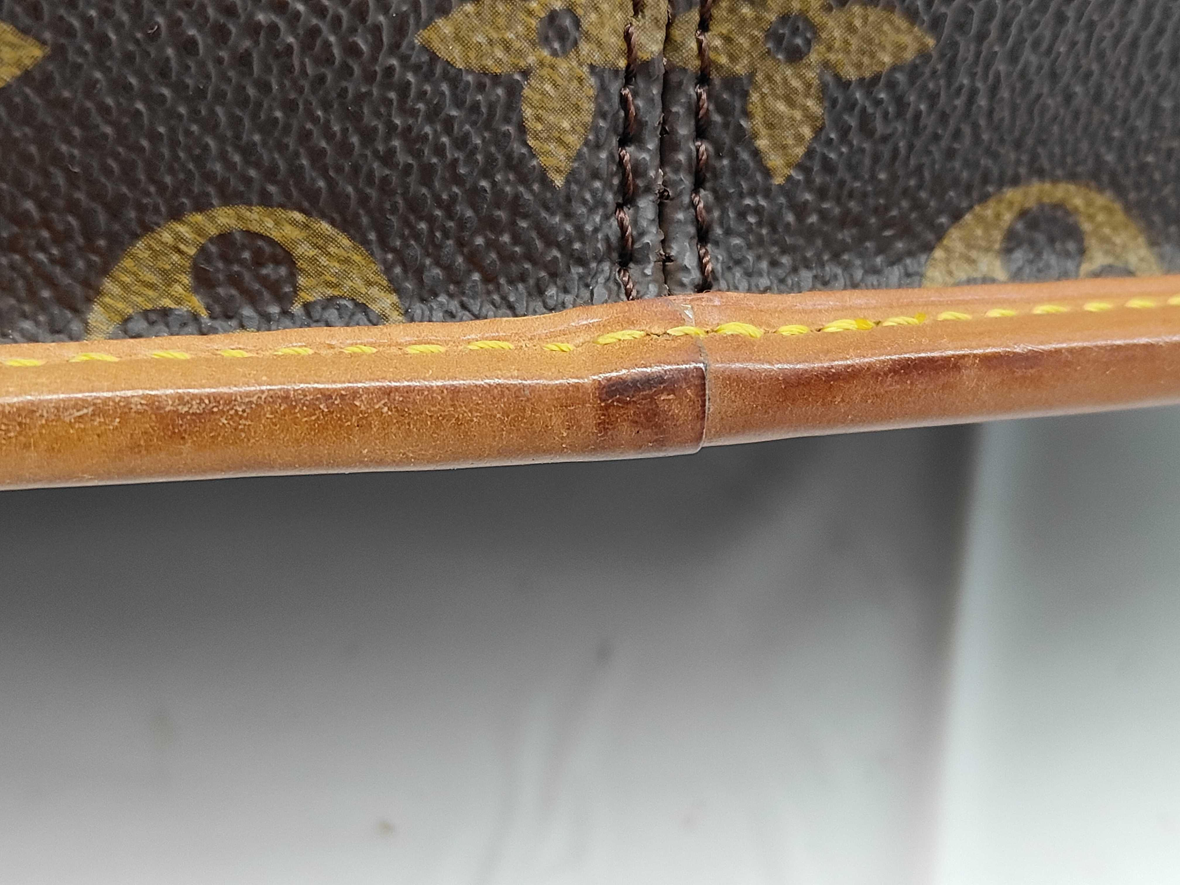 LV Sologne M42250 Monogram Shoulder Bag — view 10