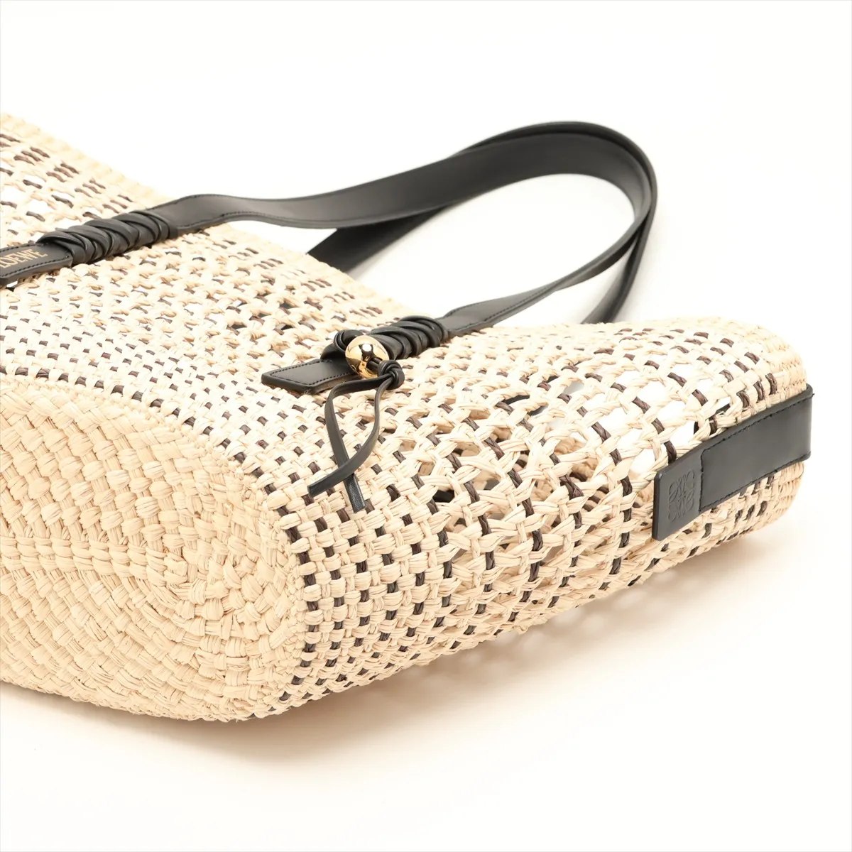 Braided Basket Medium Raffia x Leather Basket Bag Beige x Black — view 3
