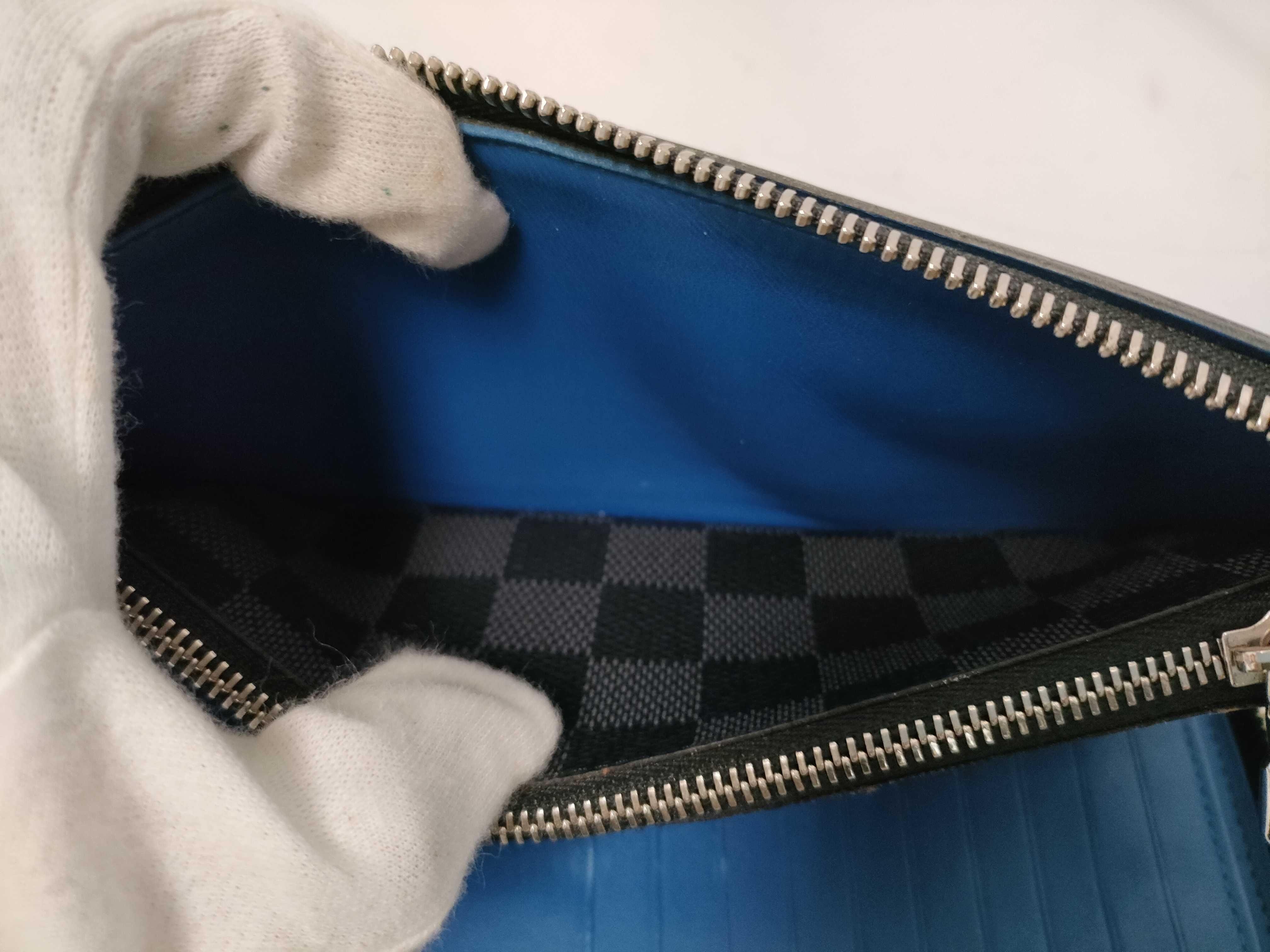 Damier Graphite Zippy Wallet N64436 Long Wallet with Initial Engraving — view 12
