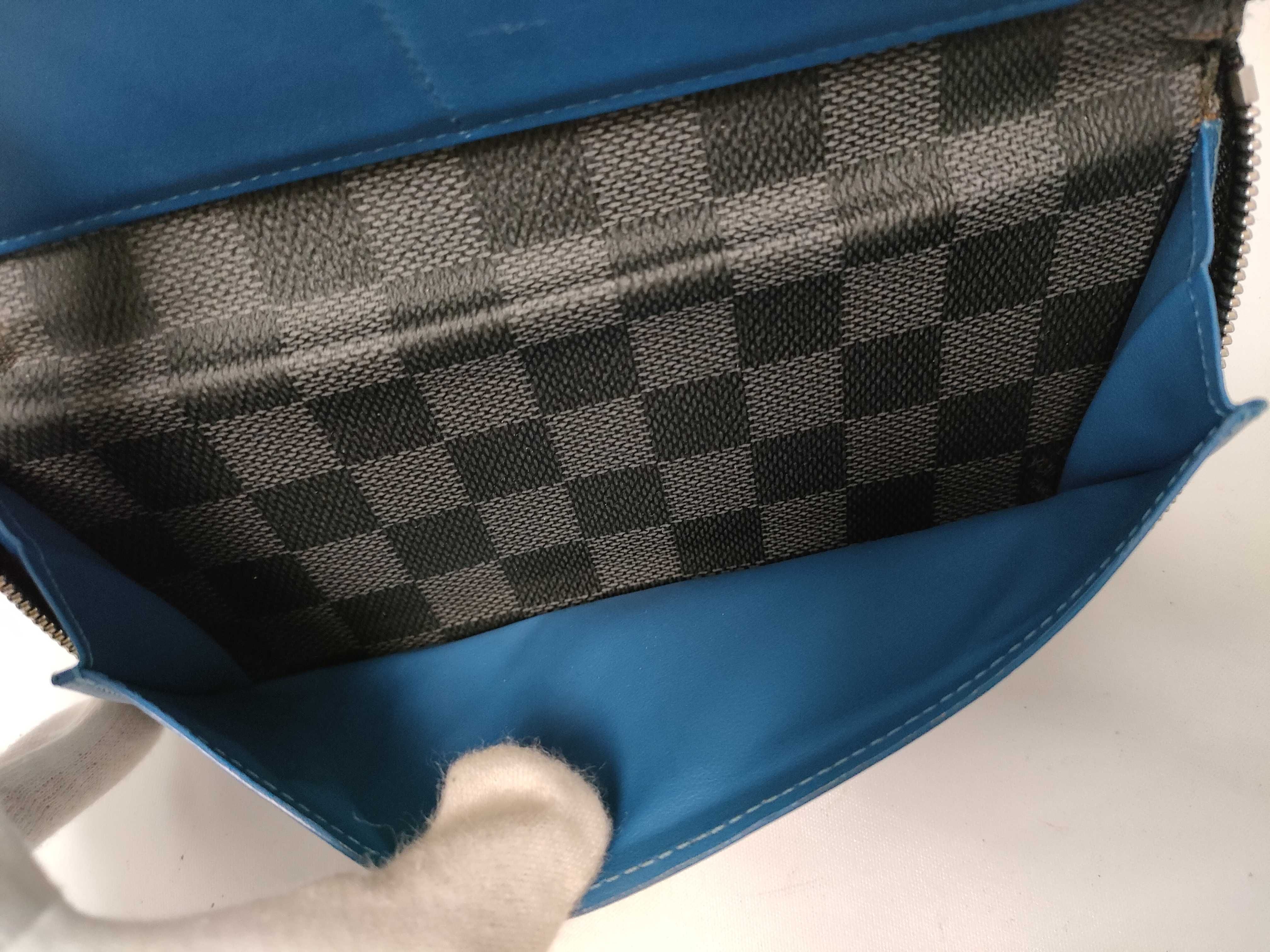 Damier Graphite Zippy Wallet N64436 Long Wallet with Initial Engraving — view 13