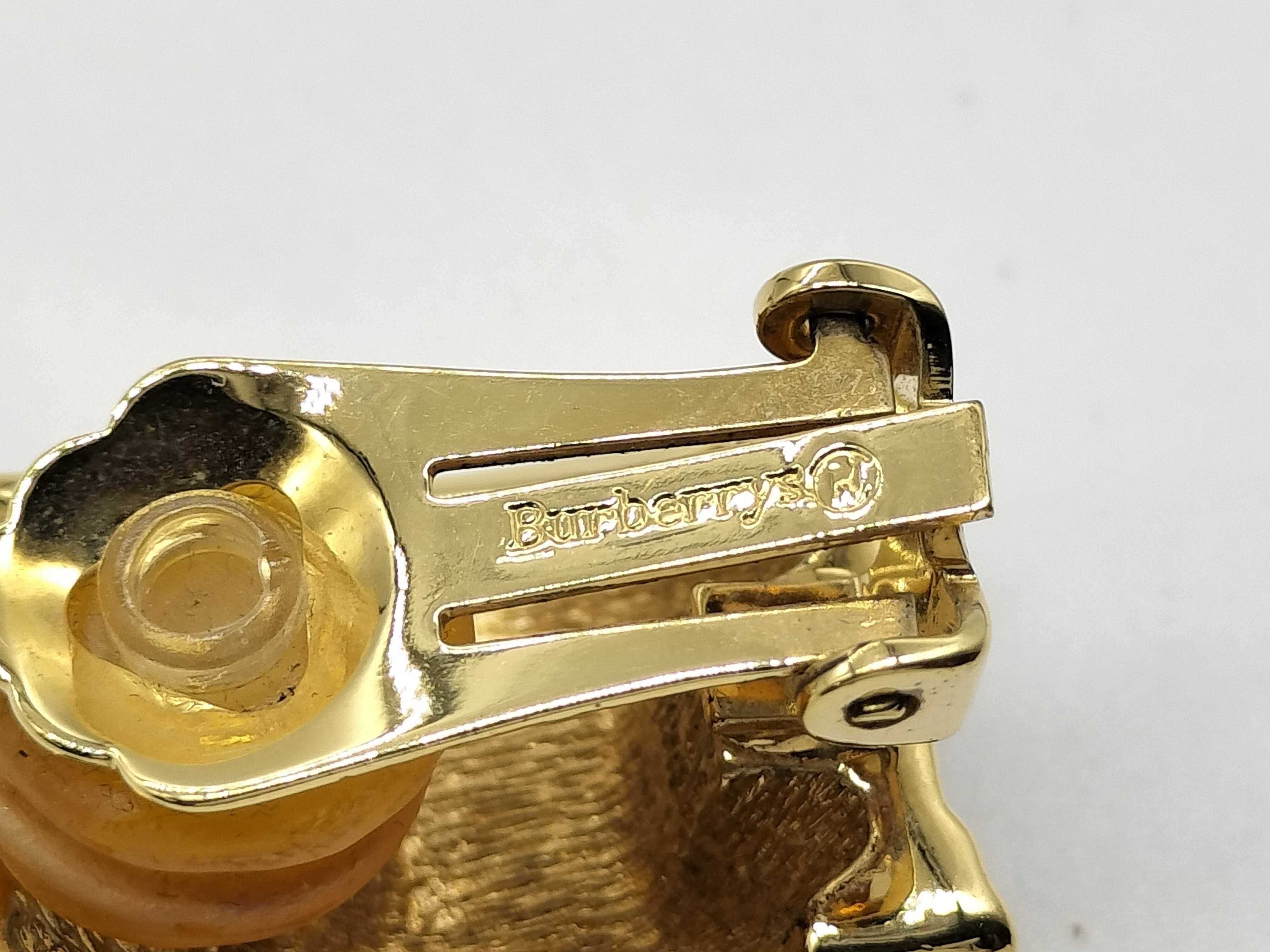 Burberrys earrings — view 5