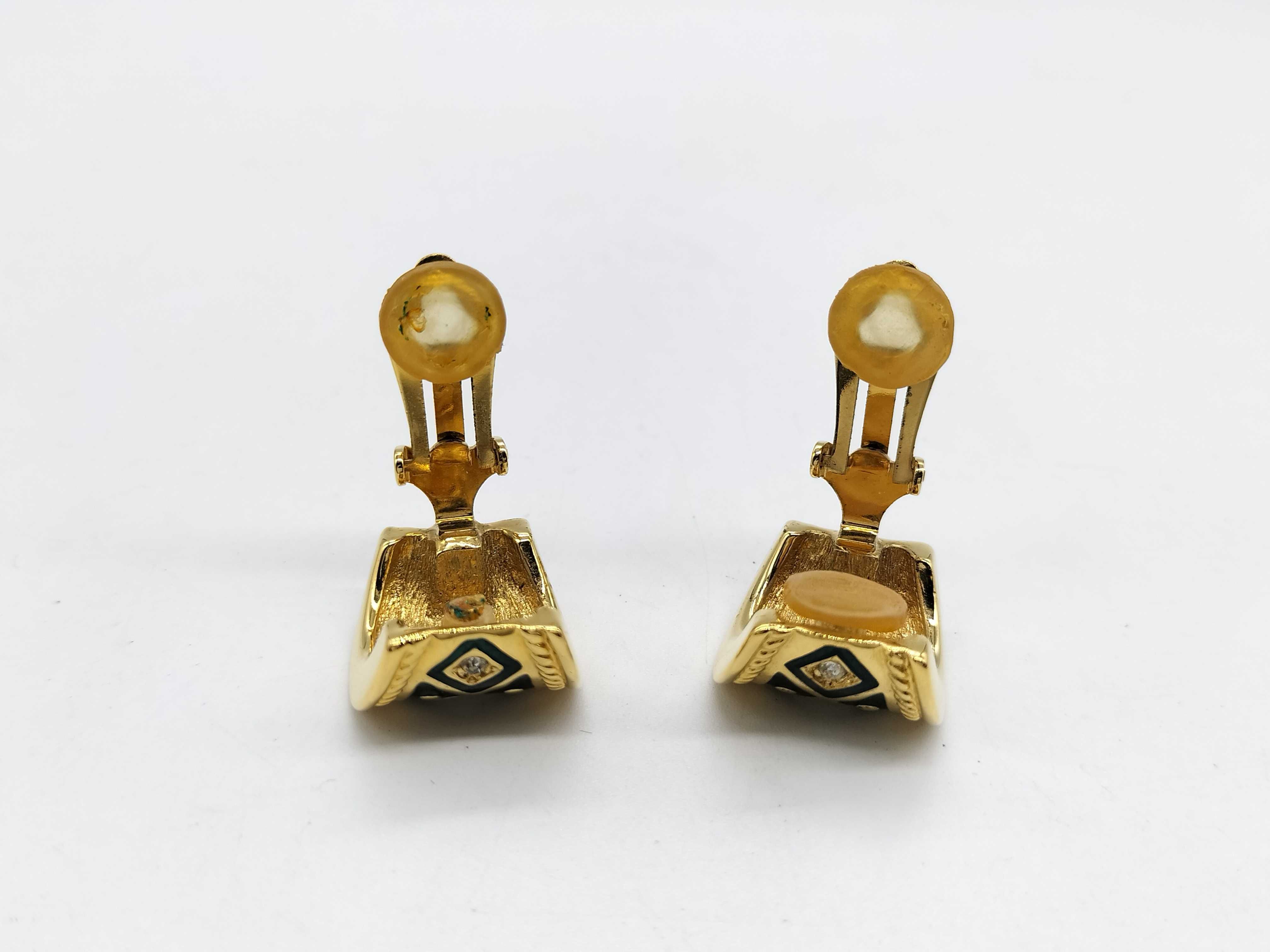 Burberrys earrings — view 7