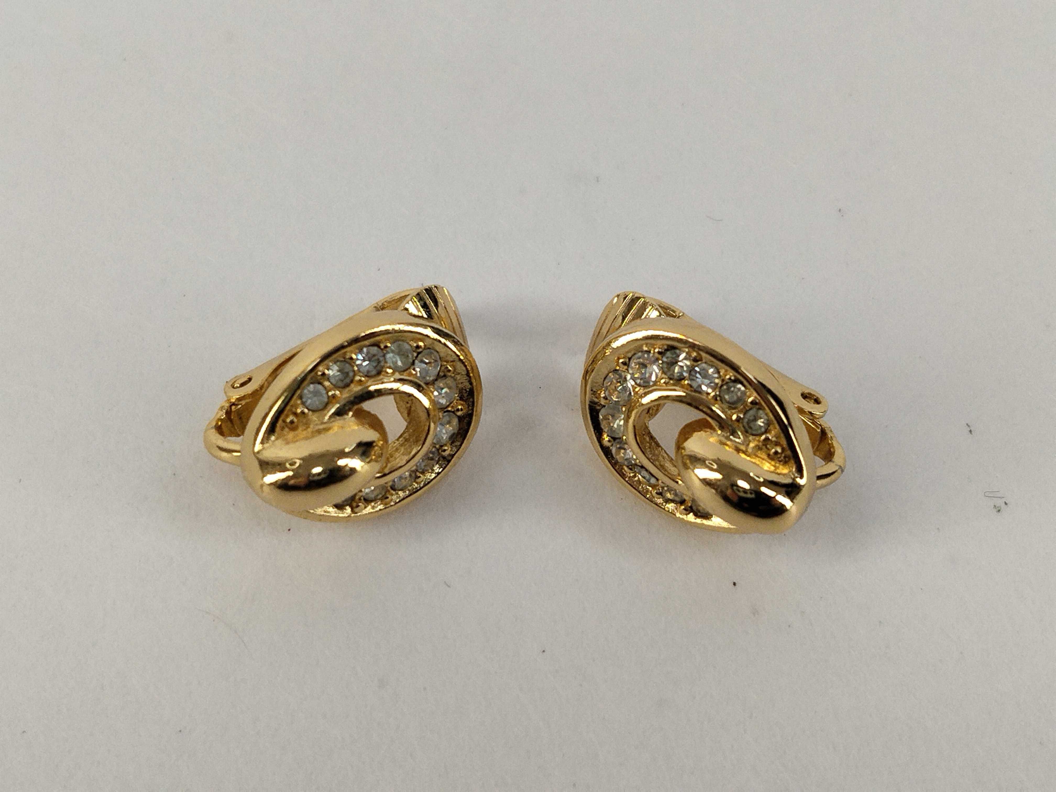 Circle Rhinestone Gold Earrings (with box)