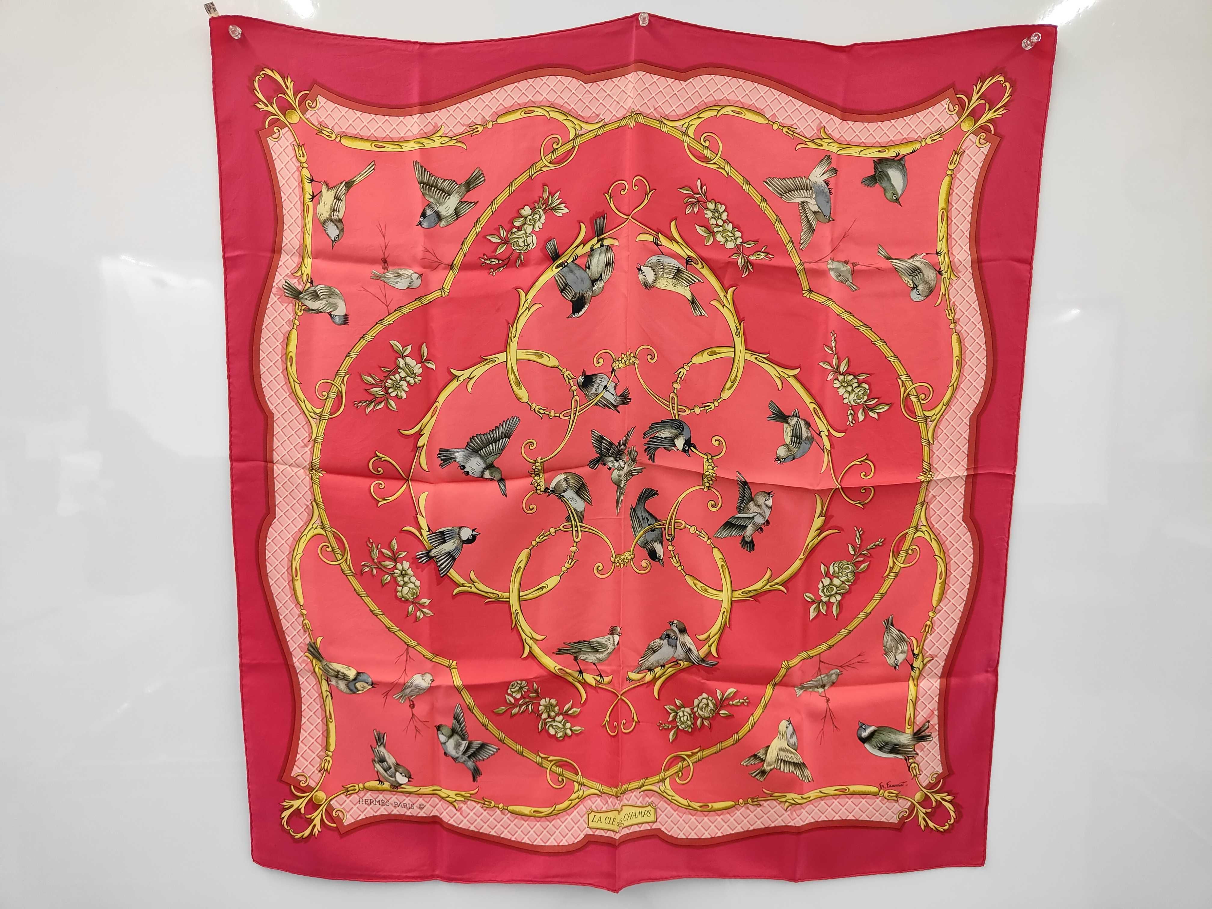 scarf carré and other accessories