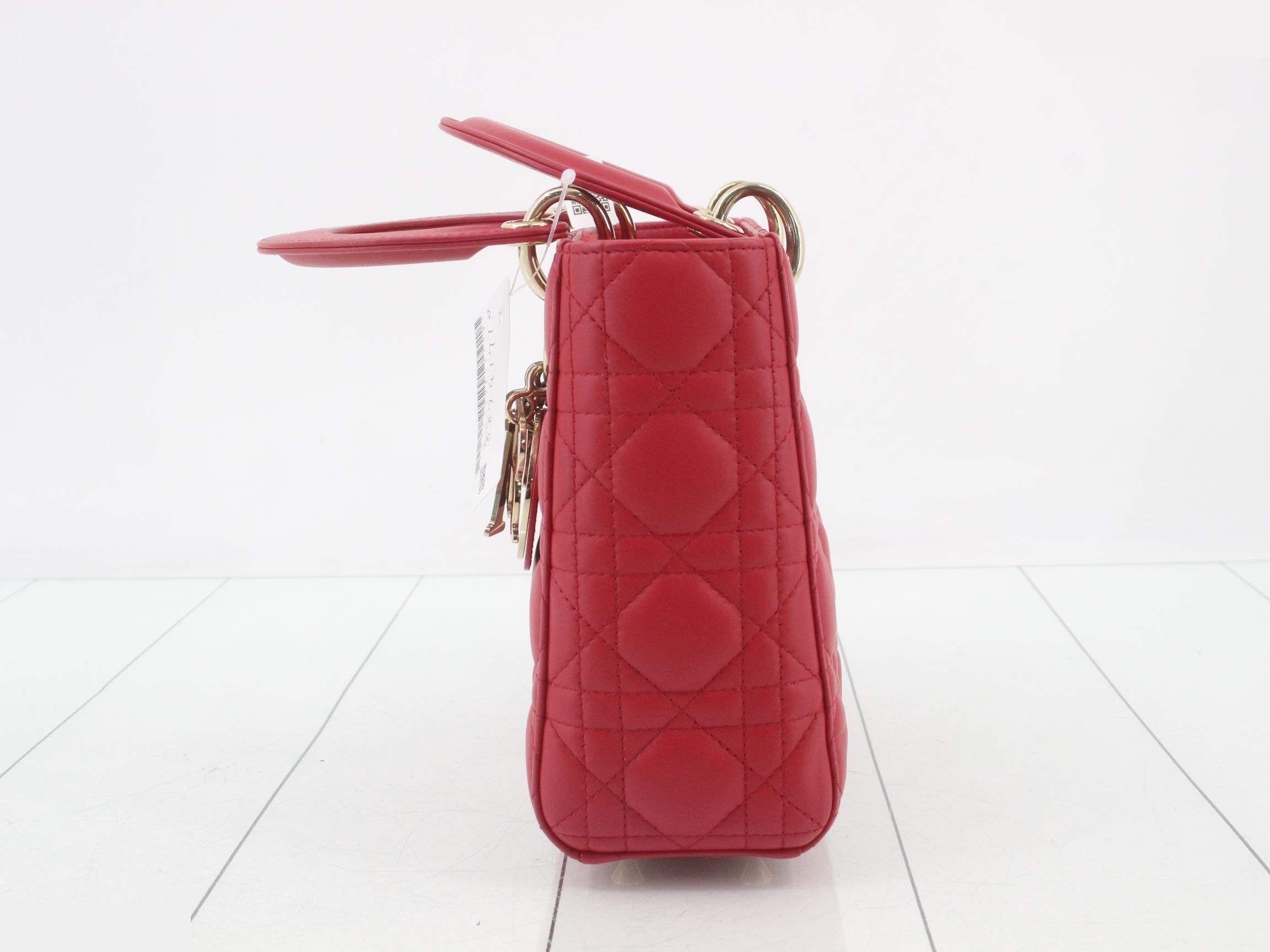 handbag — view 3