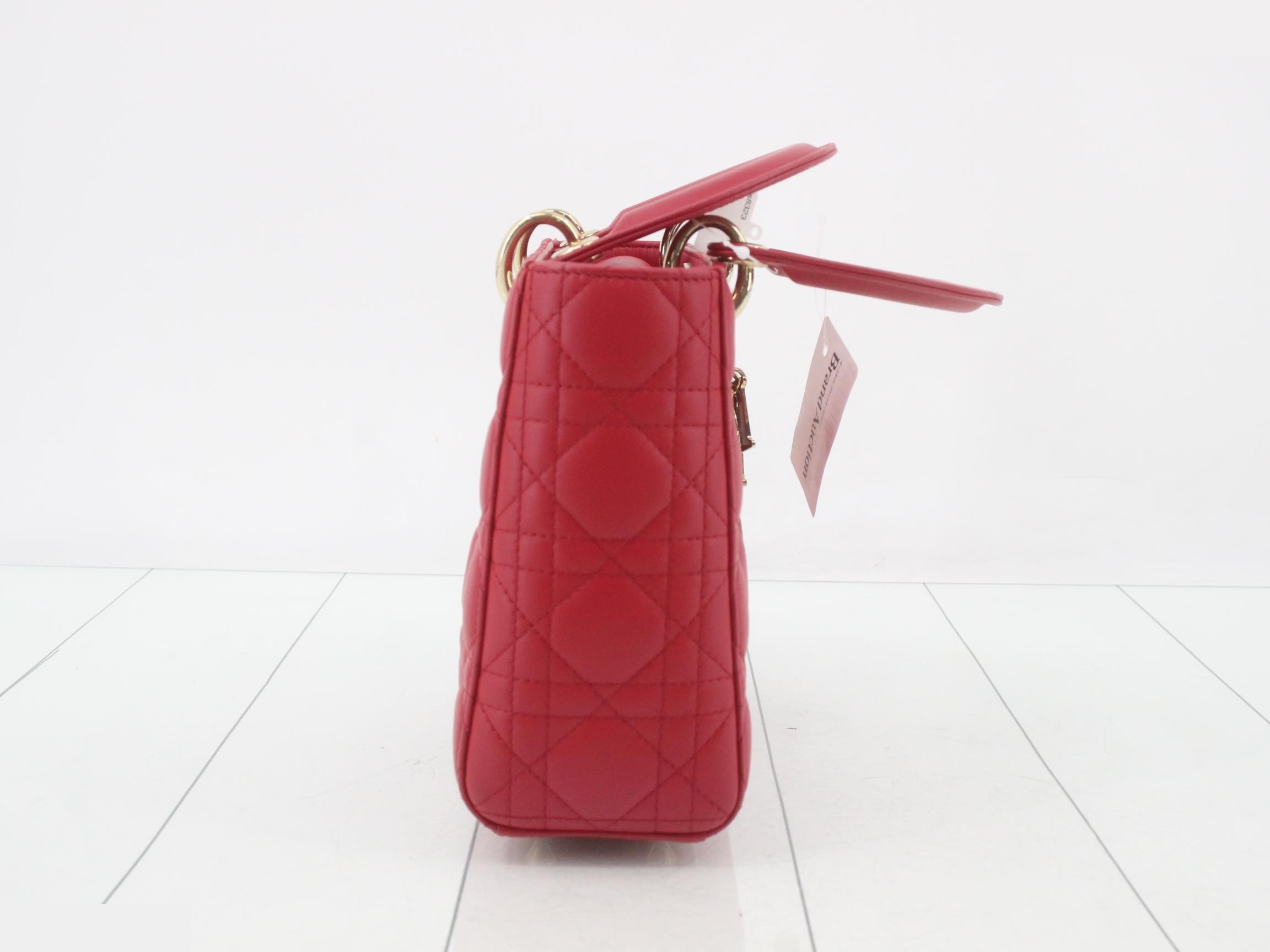 handbag — view 4