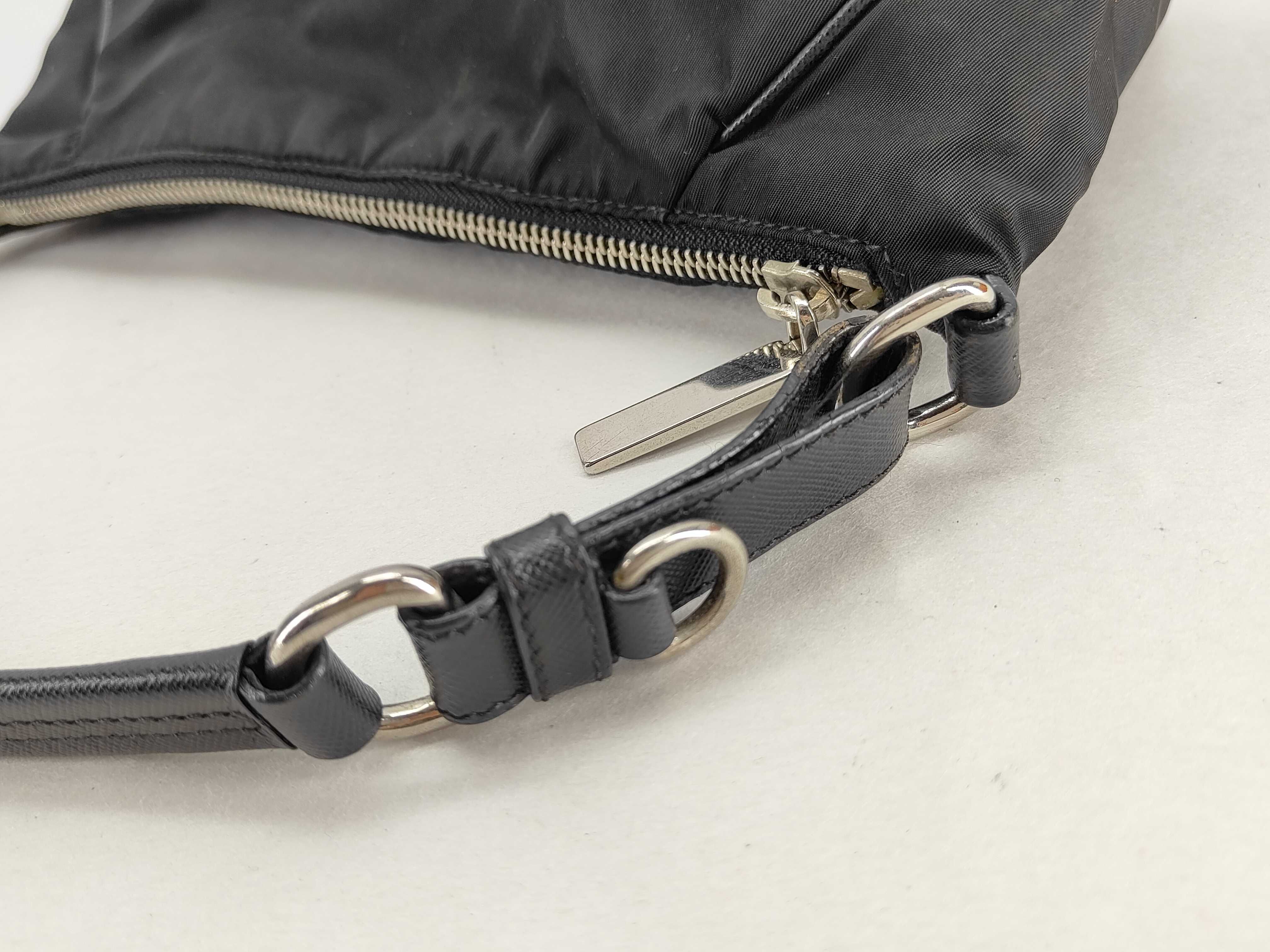Nylon Prada Handbag Nylon Black Leather Shoulder Bag — view 4