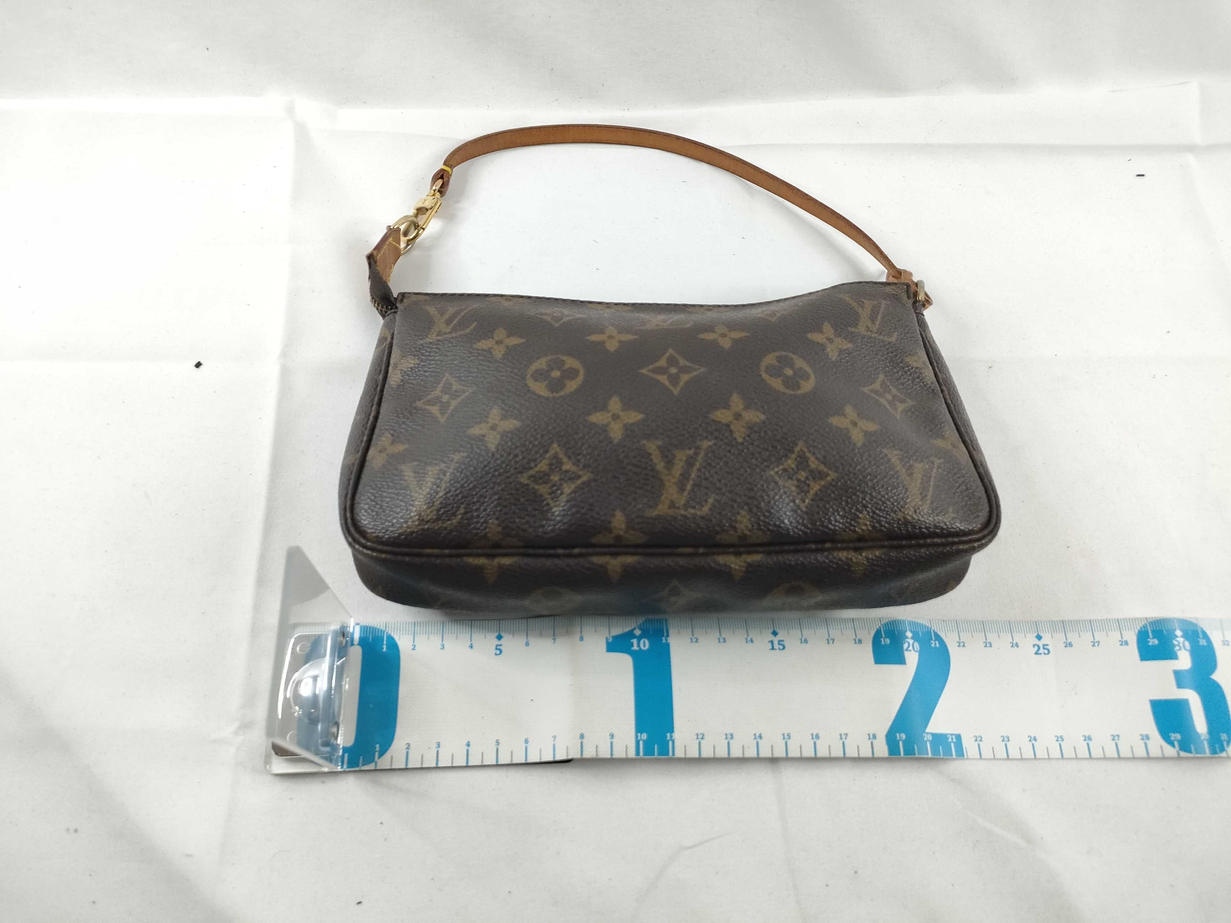 Monogram Pochette Accessoires M51980 SL0979 Brown Handbag — view 2