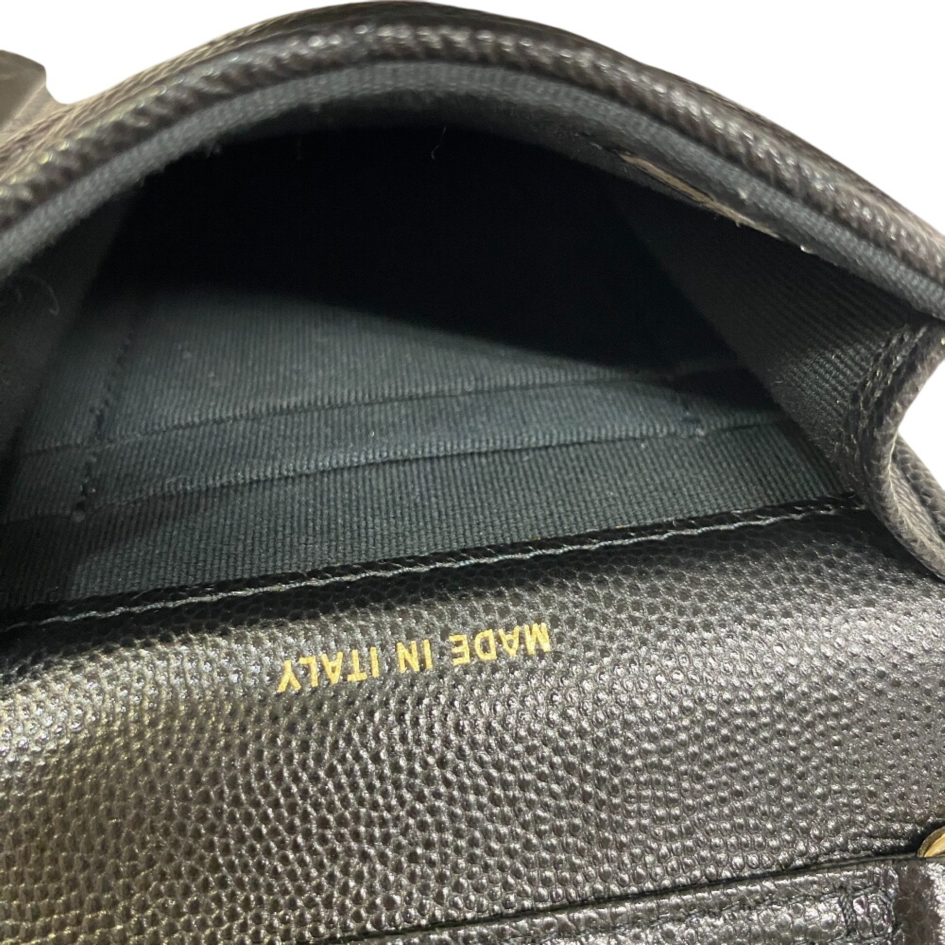 Shoulder Pouch AirPods Case Matelassé Coco Mark Rhinestone Shoulder Bag Caviar Leather Women's Shoulder Bag — view 12