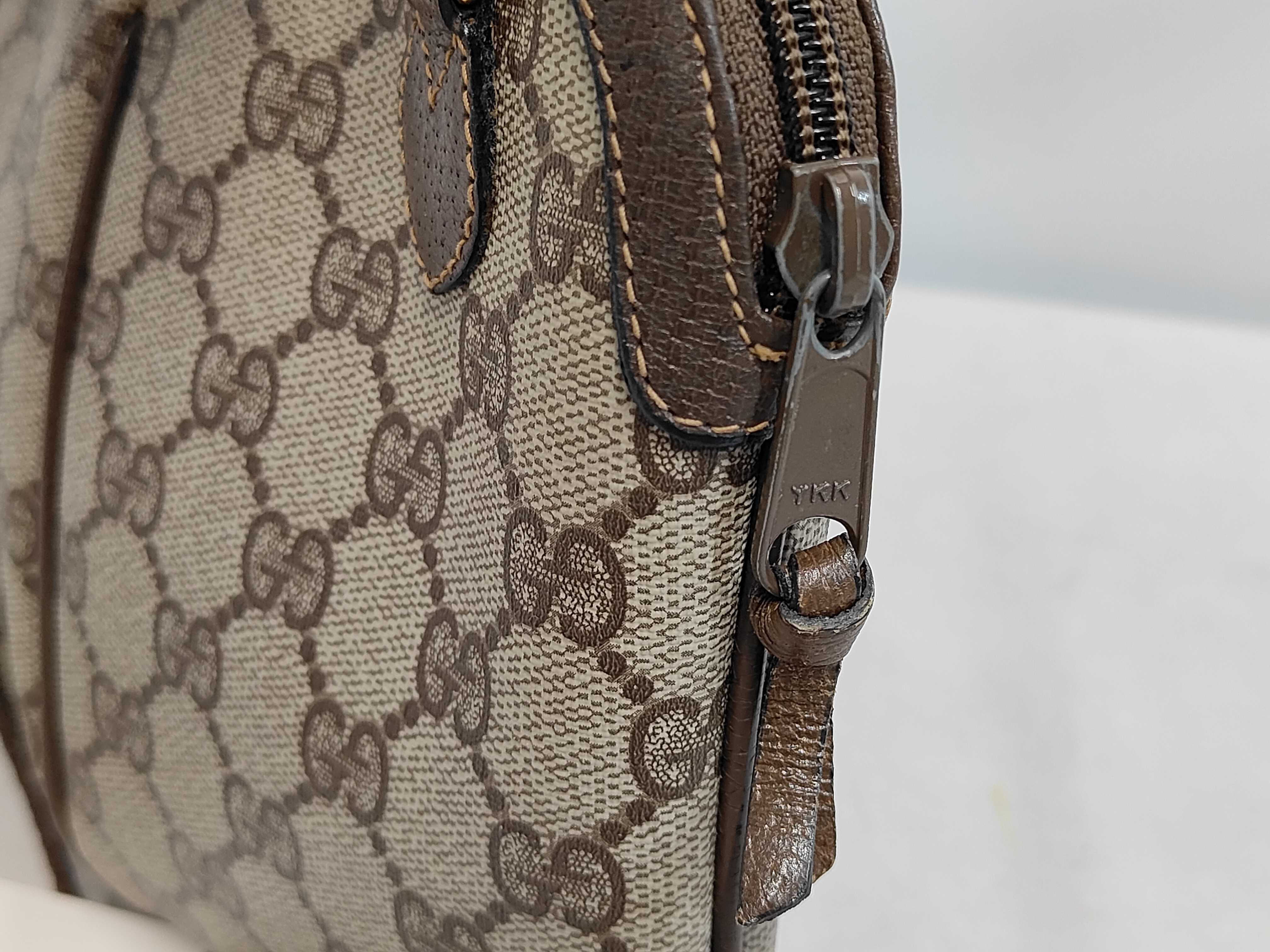 GG Supreme Old Gucci Sherry Shoulder Bag — view 8