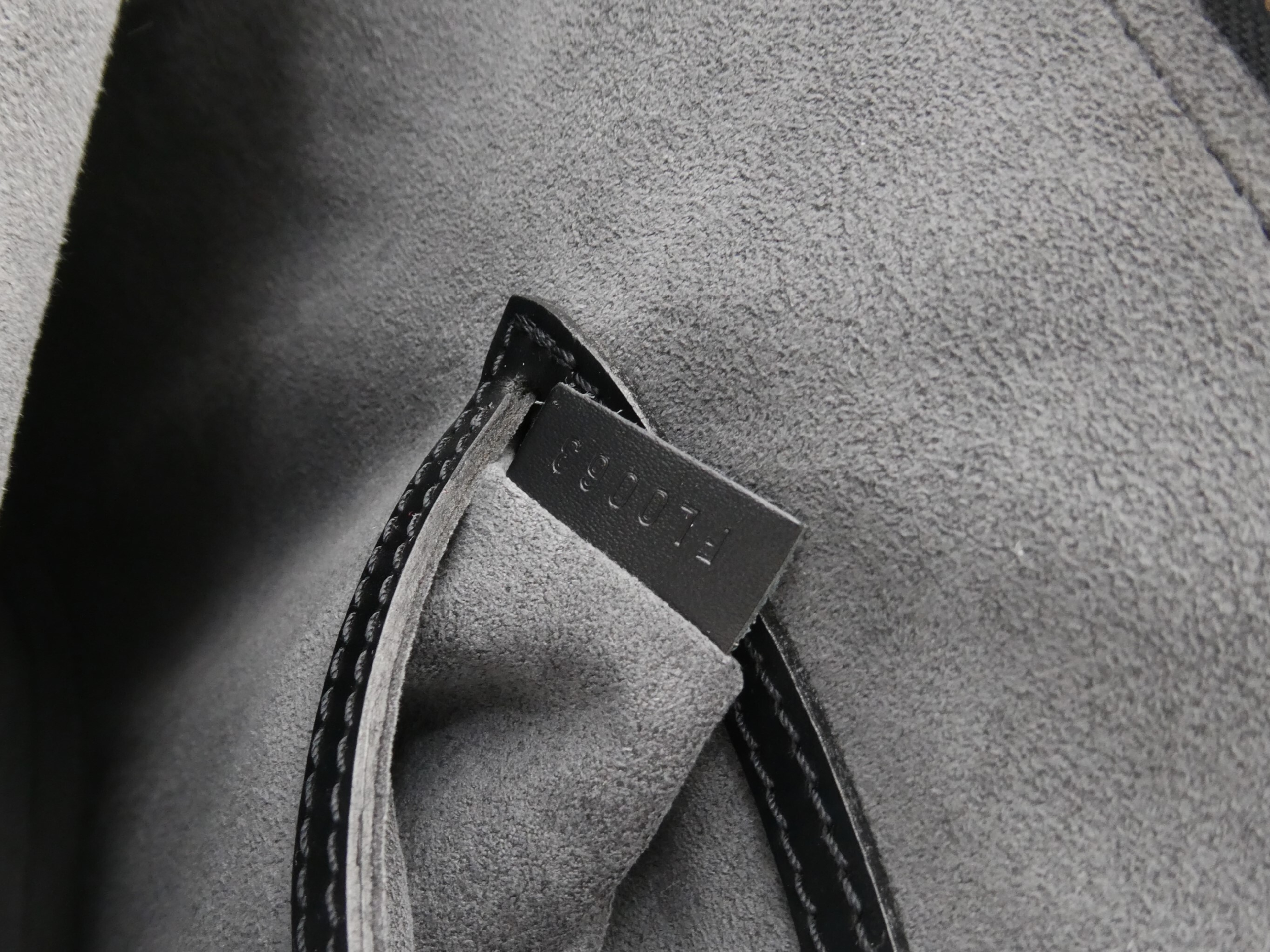 Epi Alma Handbag — view 9