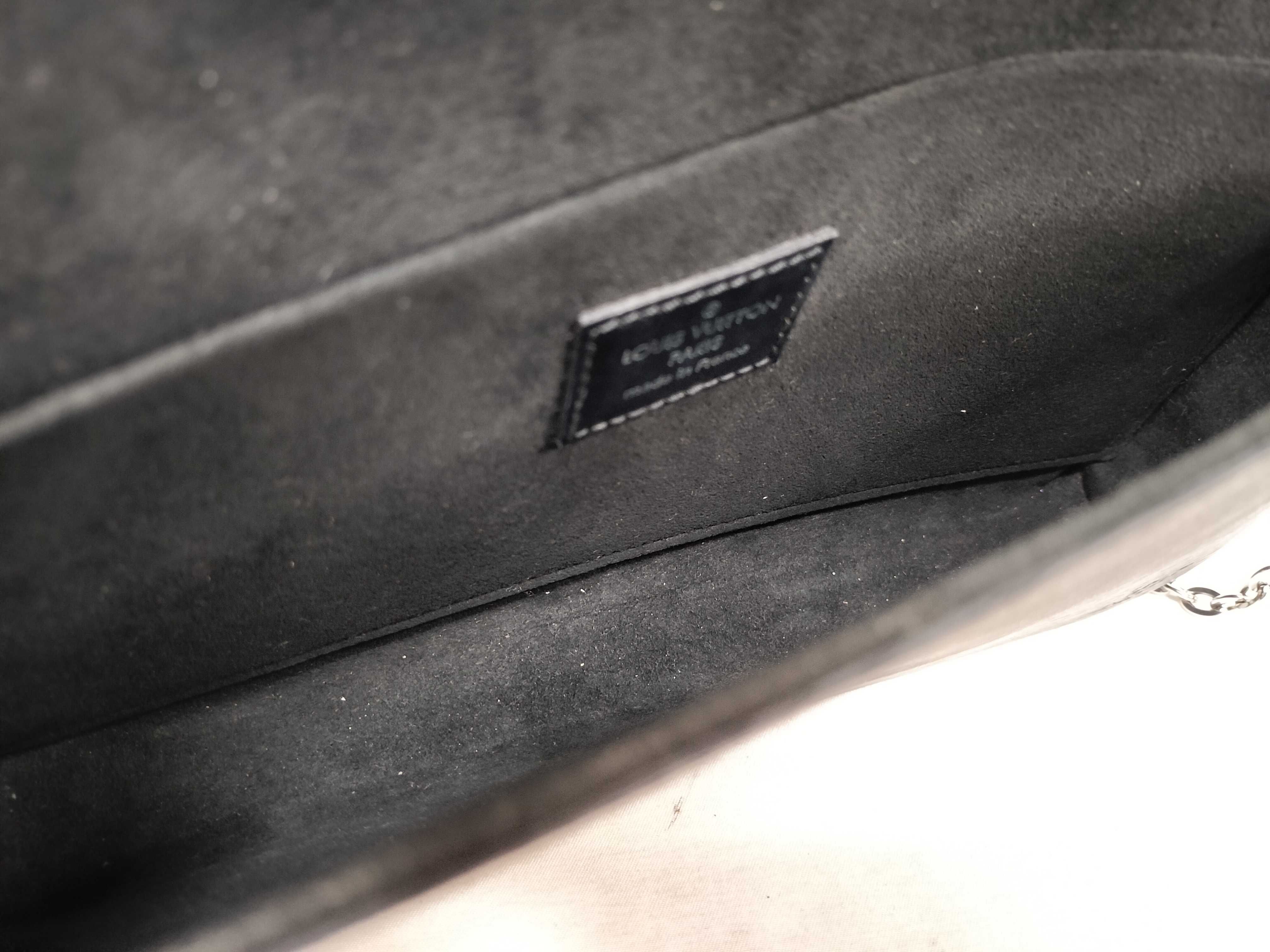 Epi Louis Vuitton Epi Chain Shoulder Bag — view 10