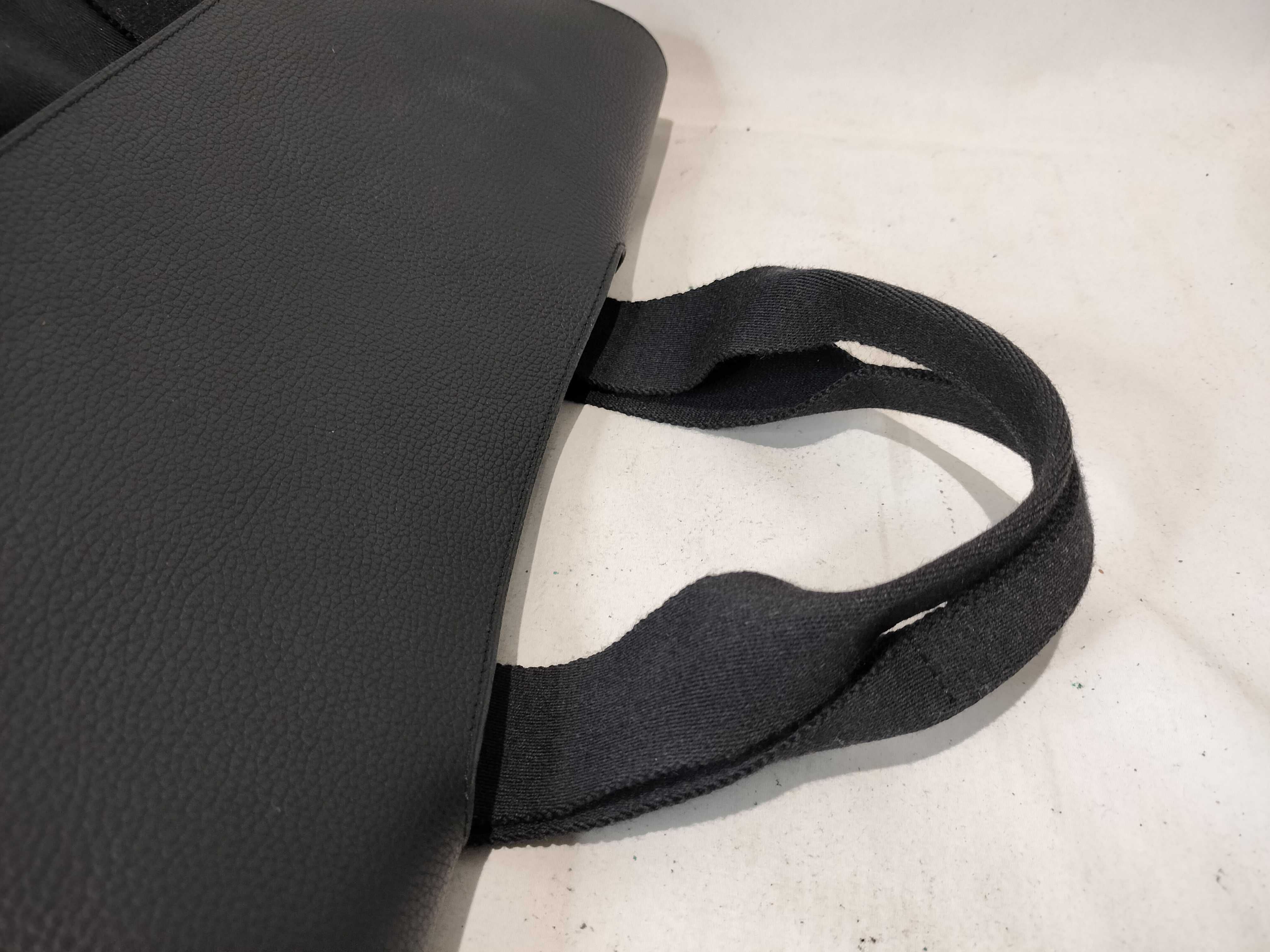 Valparaiso GM Tote Bag Handbag — view 3