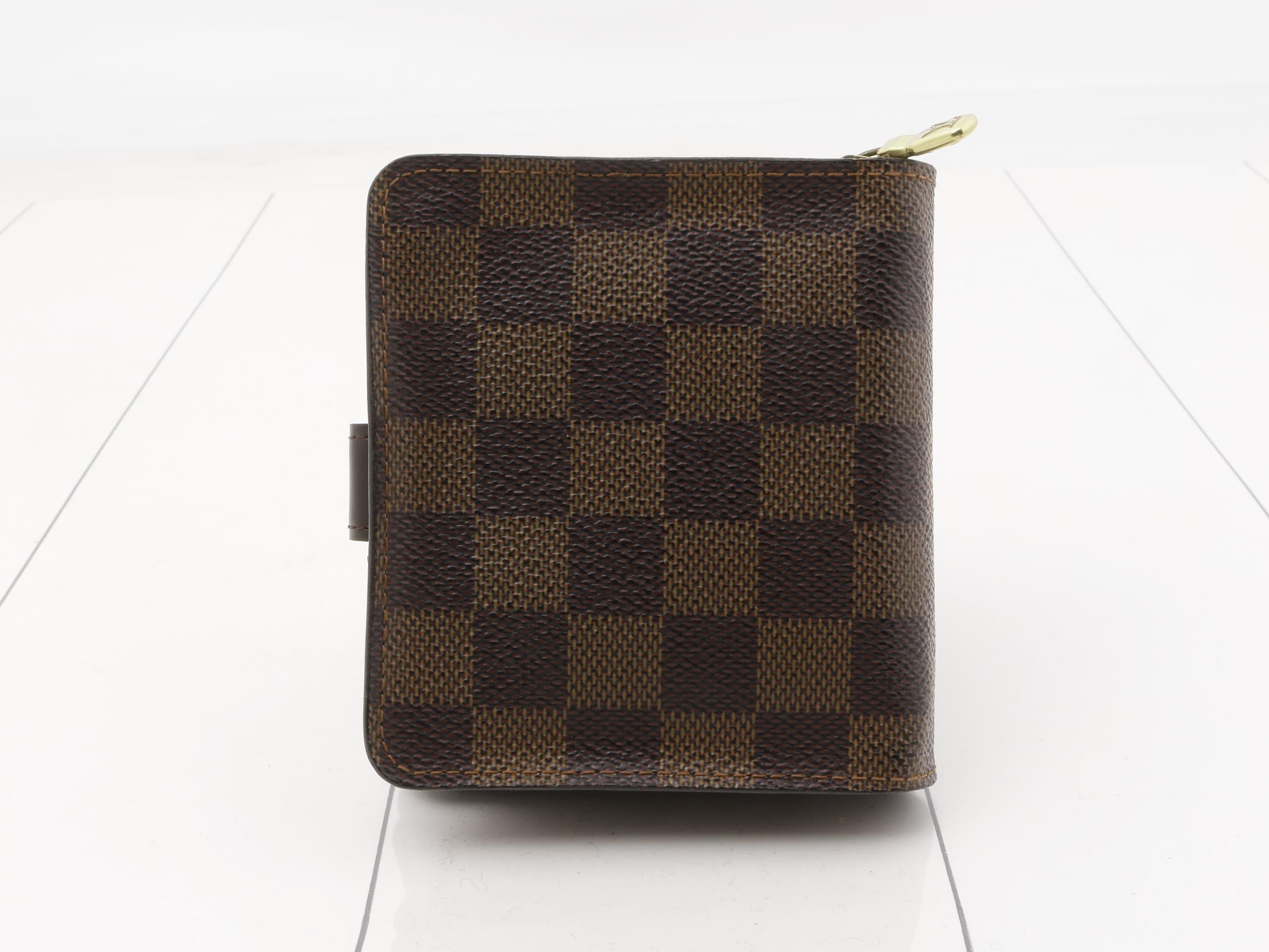Damier Compact Zip Bi-fold Wallet — view 2