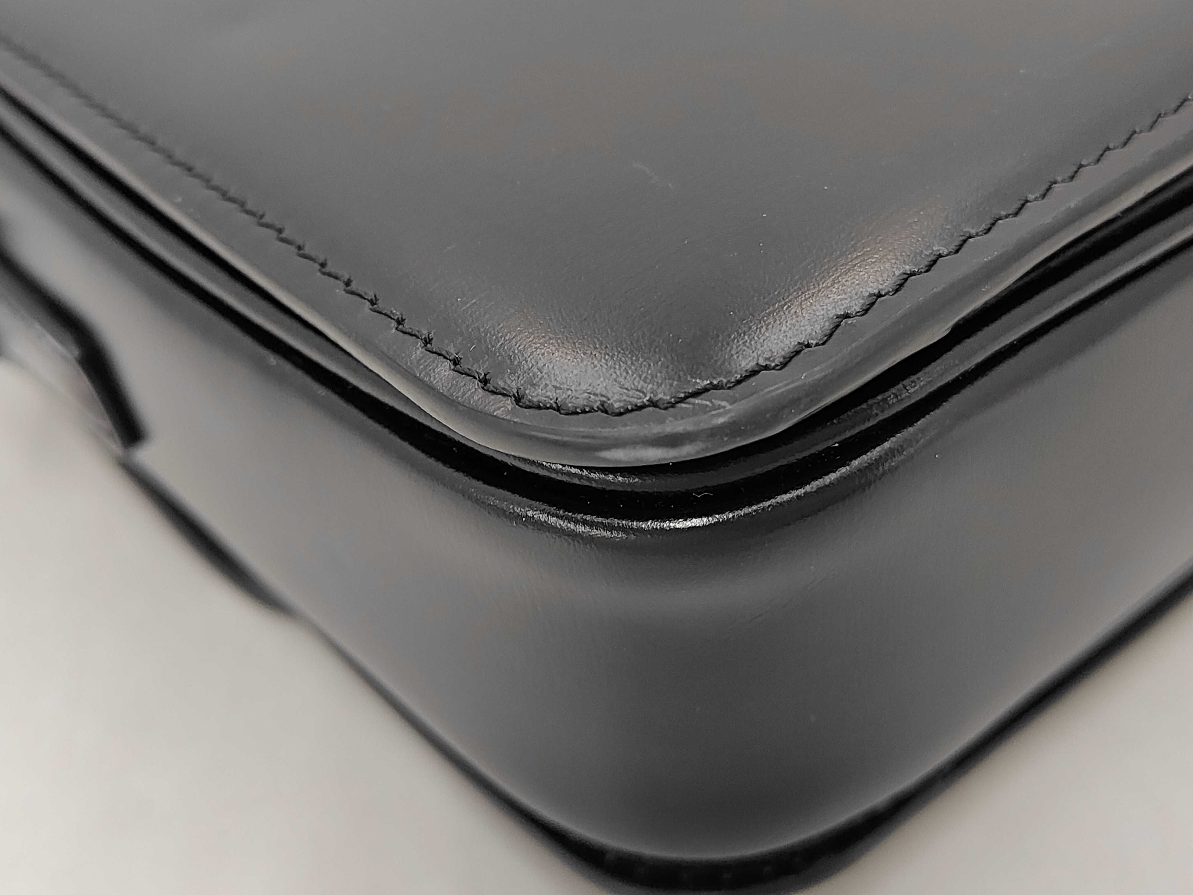 Triomphe Bag Shoulder Bag — view 3
