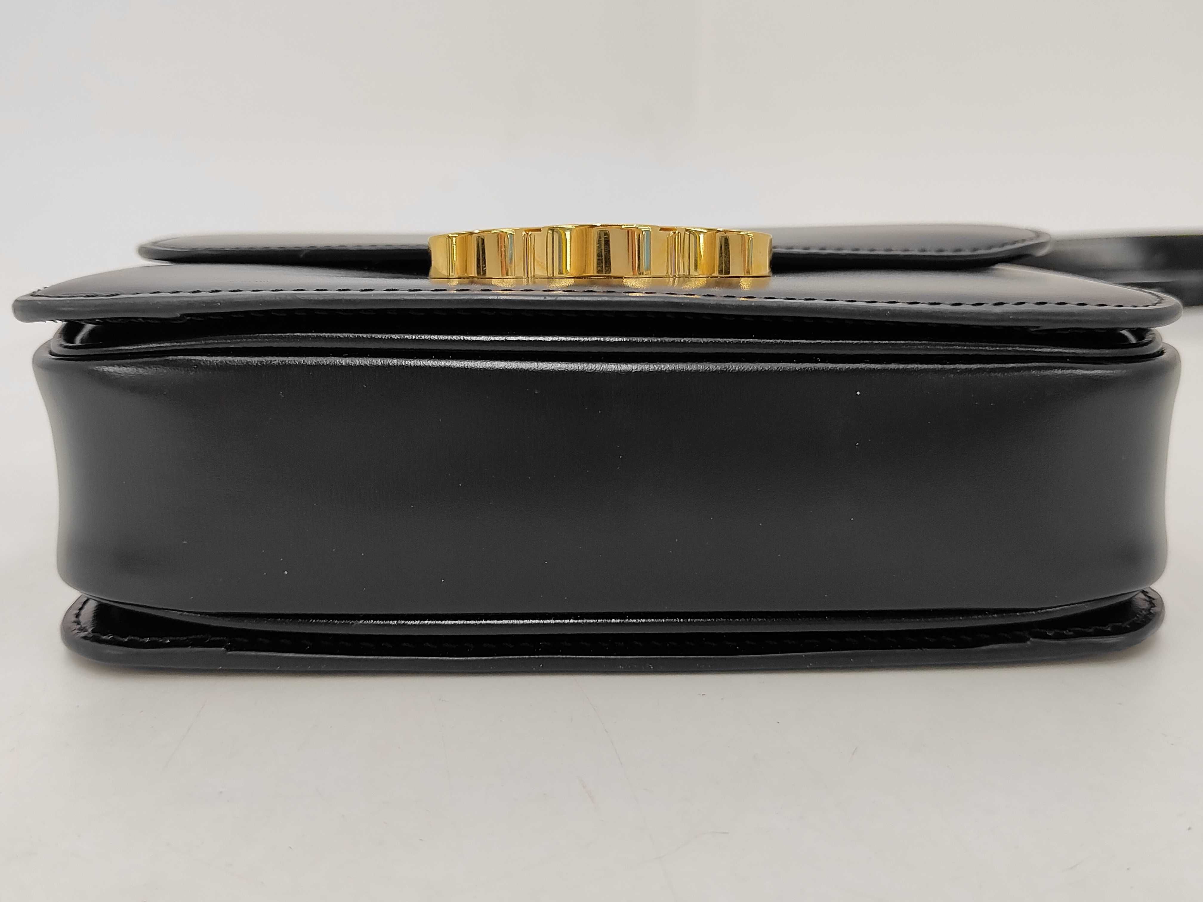 Triomphe Bag Shoulder Bag — view 4