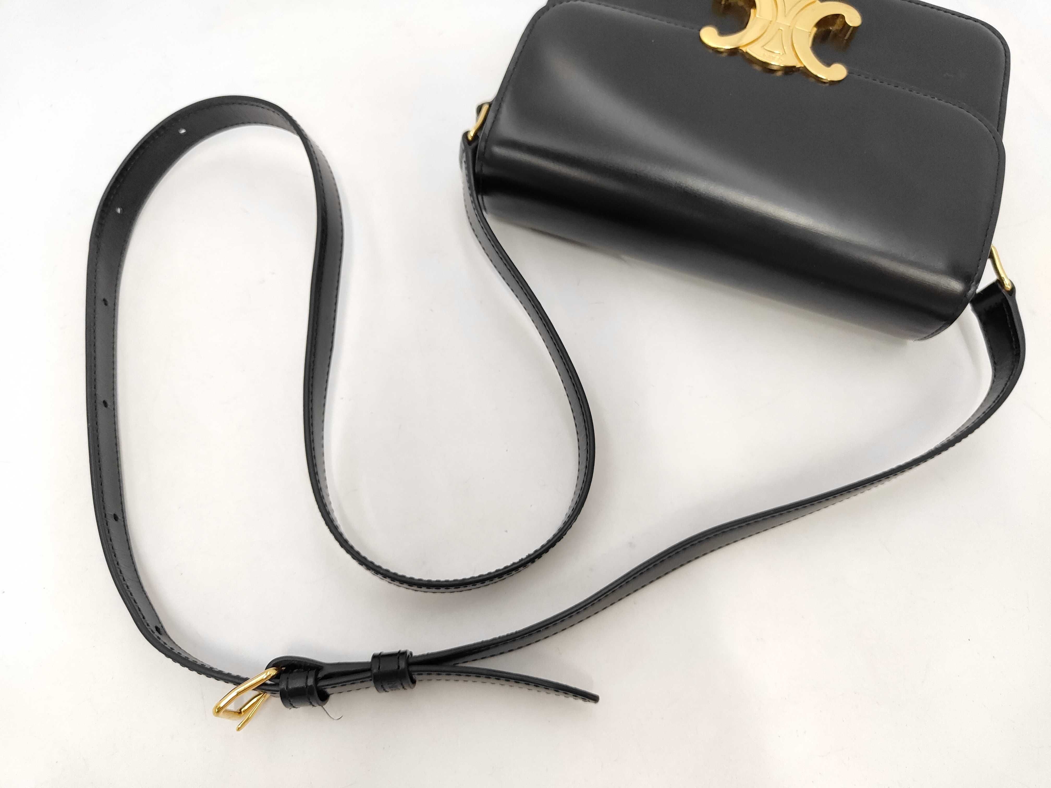Triomphe Bag Shoulder Bag — view 5