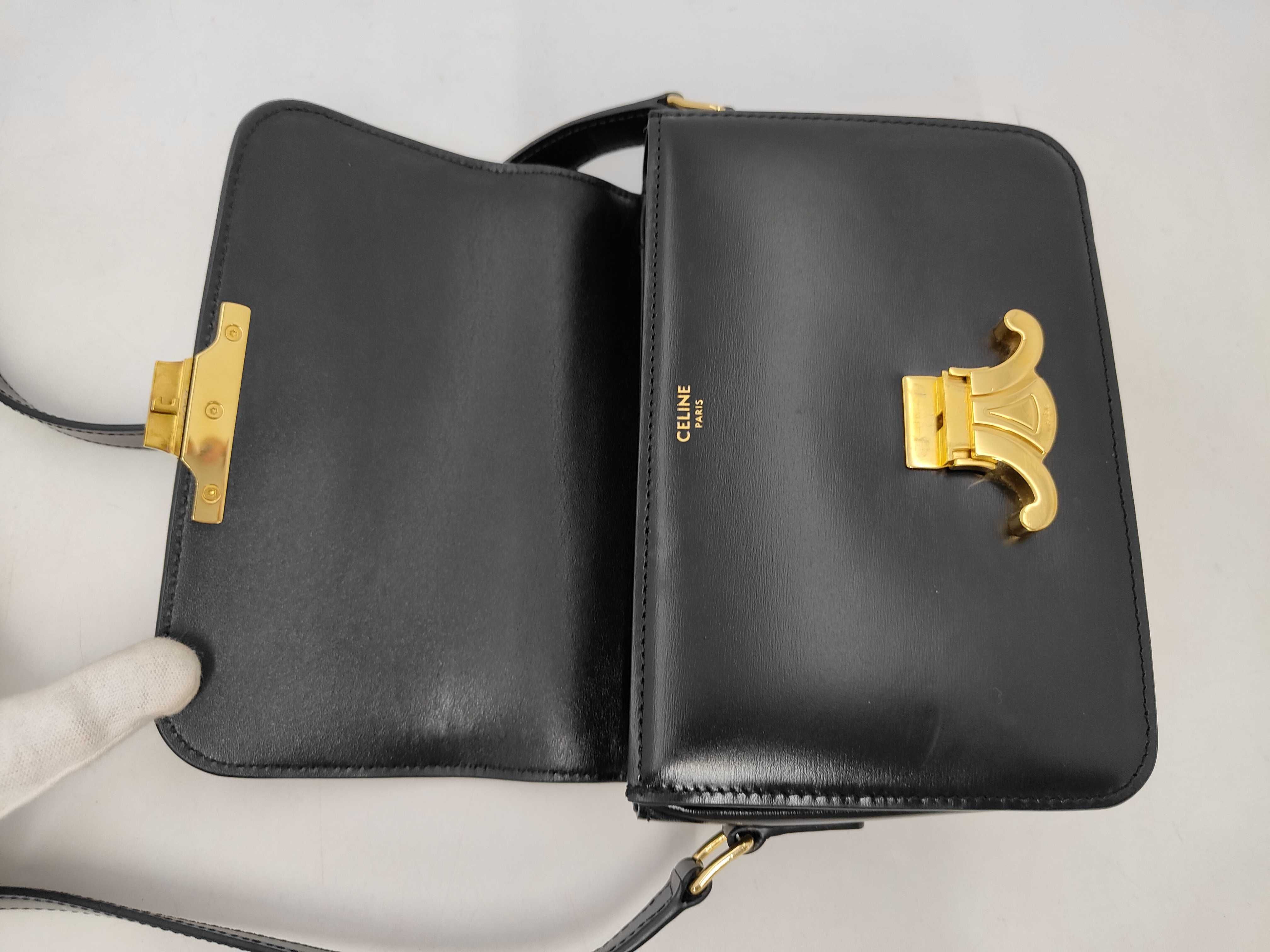 Triomphe Bag Shoulder Bag — view 8