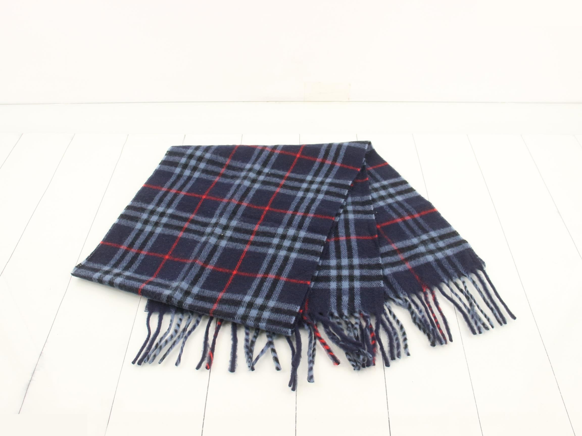 Nova Check scarf, with tag, blue. — view 3