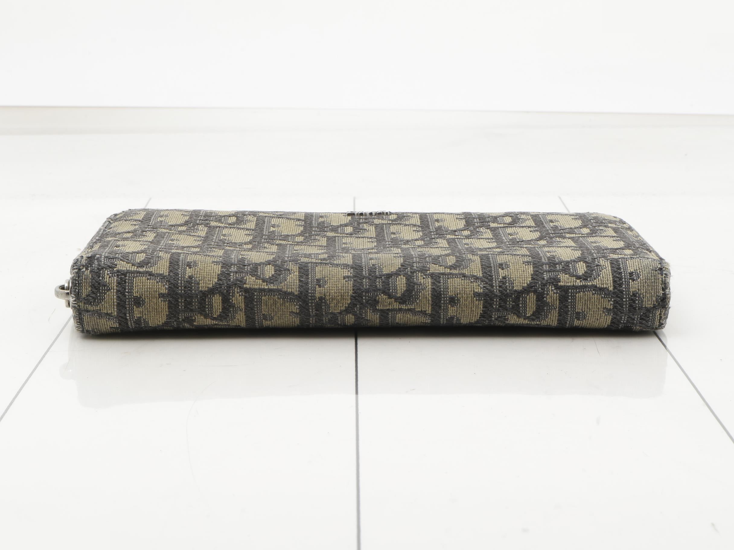 Oblique Bags & Wallets - Long Wallets — view 3
