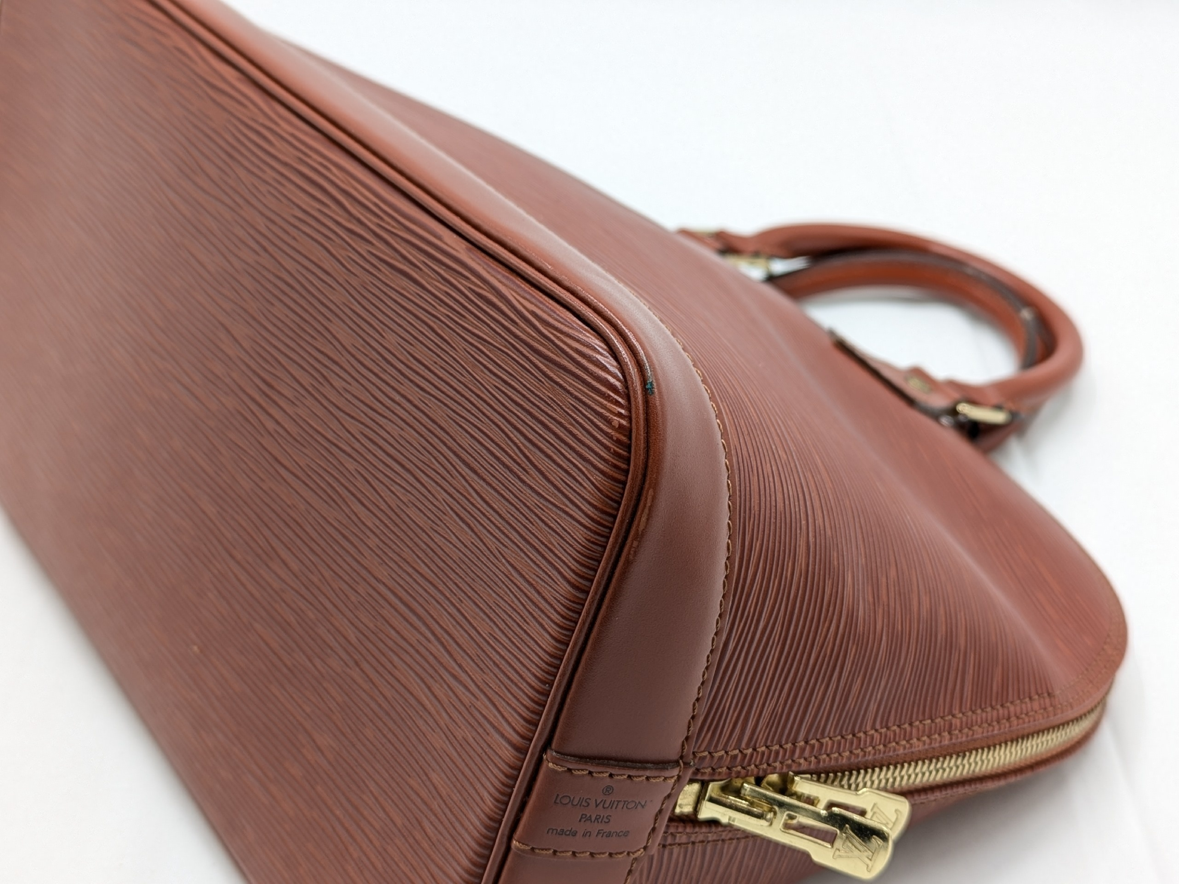 M52143 Epi Alma PM Kenya Brown AR0917 Handbag — view 4