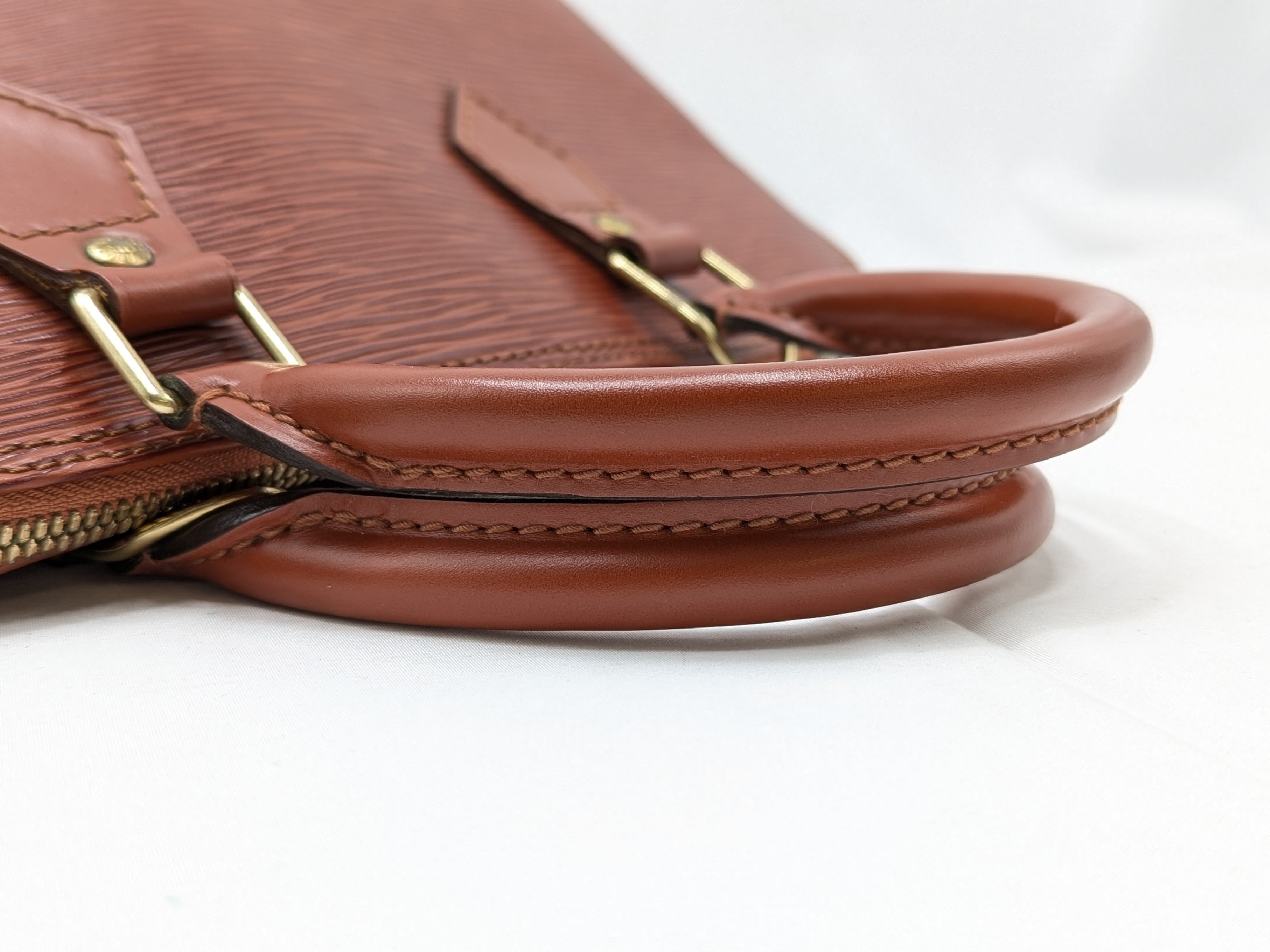 M52143 Epi Alma PM Kenya Brown AR0917 Handbag — view 7