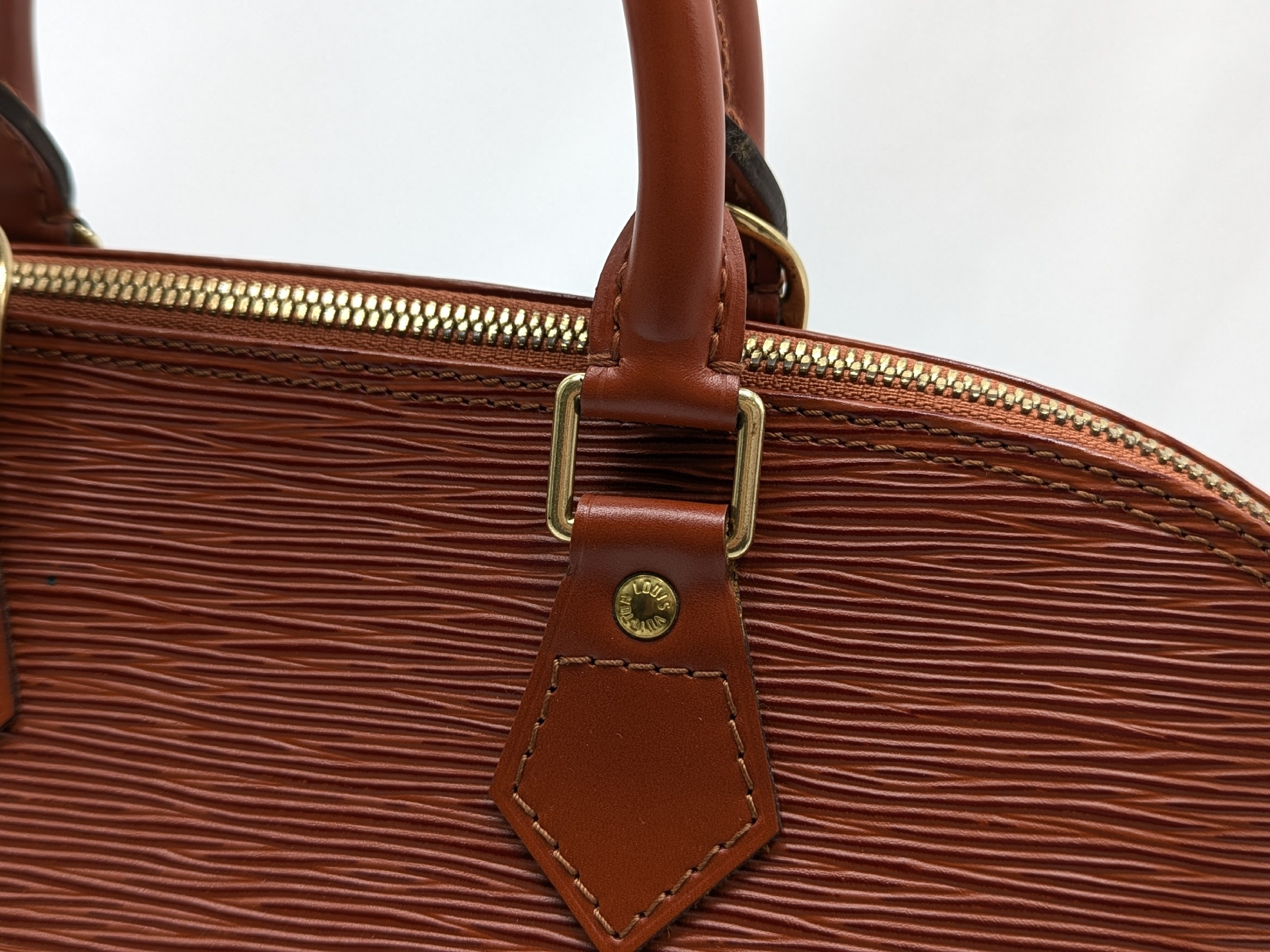 M52143 Epi Alma PM Kenya Brown AR0917 Handbag — view 8