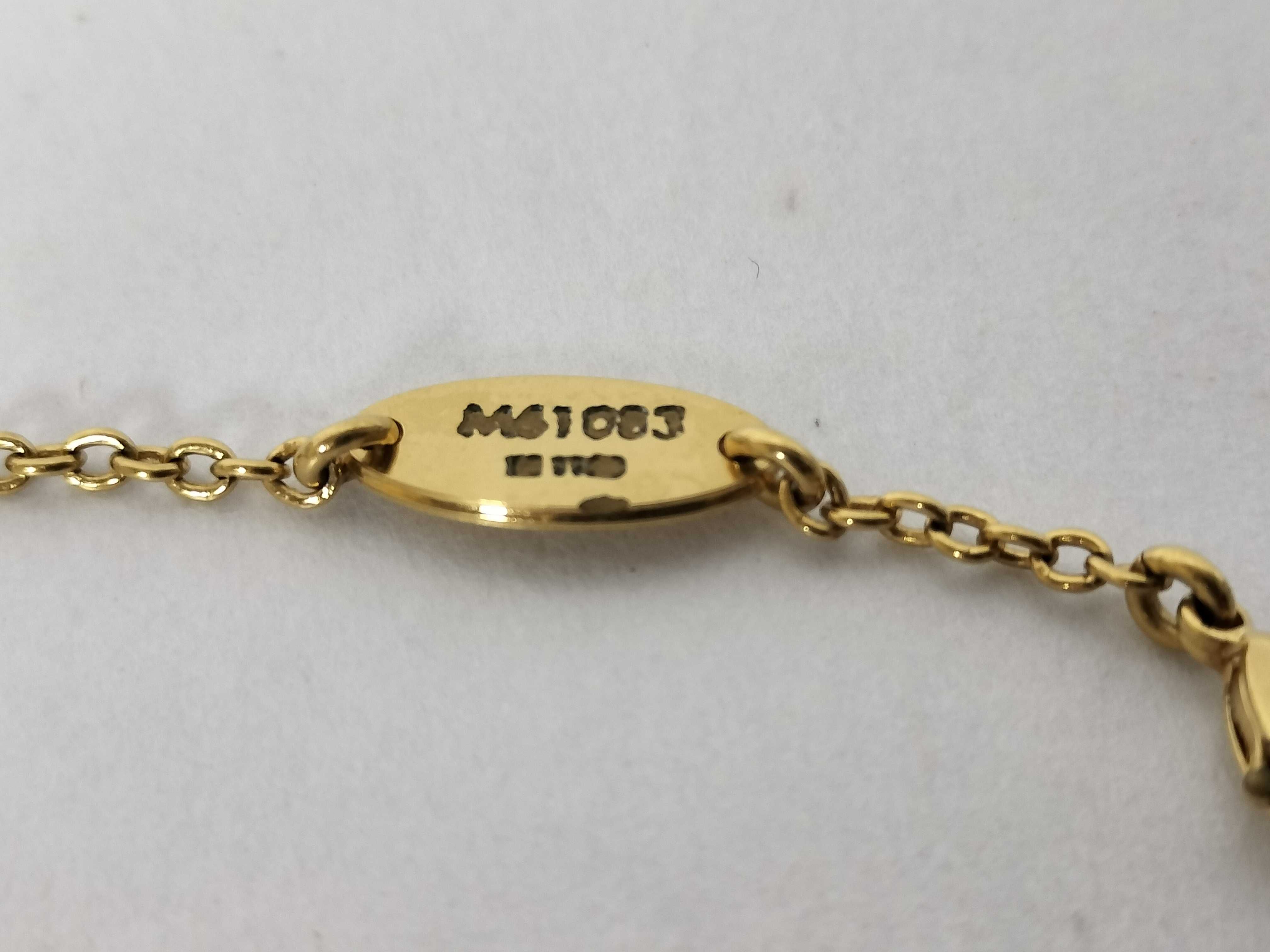 Necklace Essential V Necklace M61083 Necklace — view 5