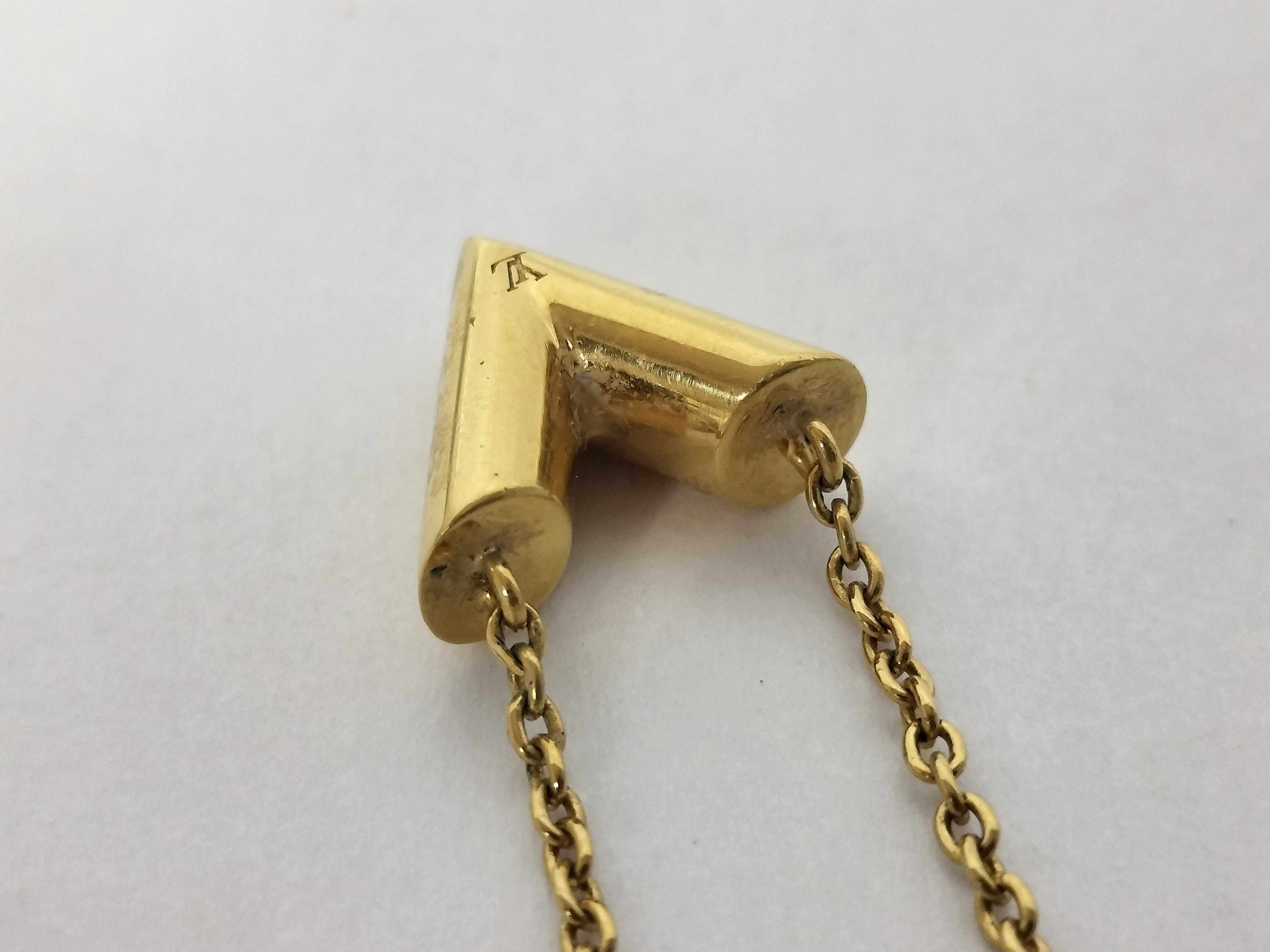 Necklace Essential V Necklace M61083 Necklace — view 6
