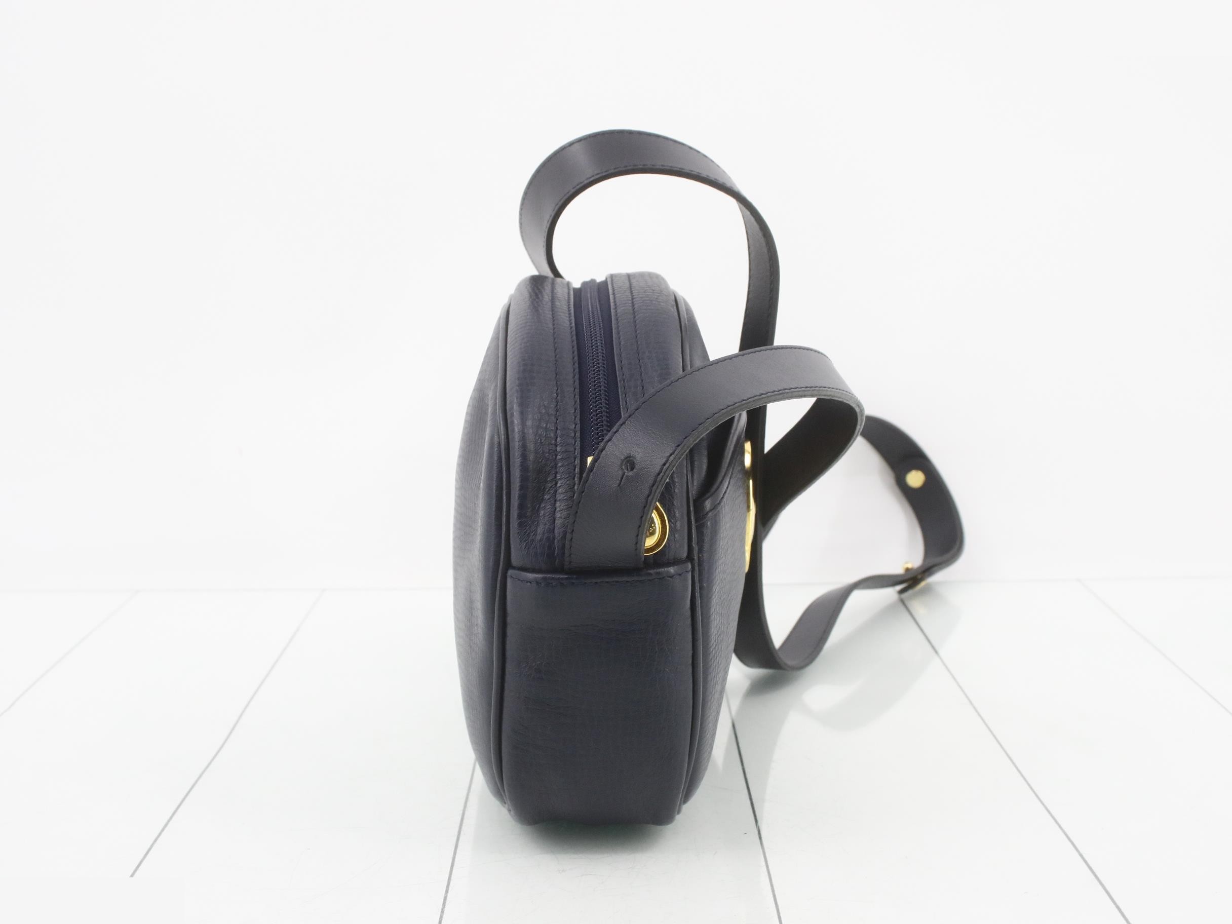 Oval CD Logo Leather Navy Shoulder Bag 329 — view 4