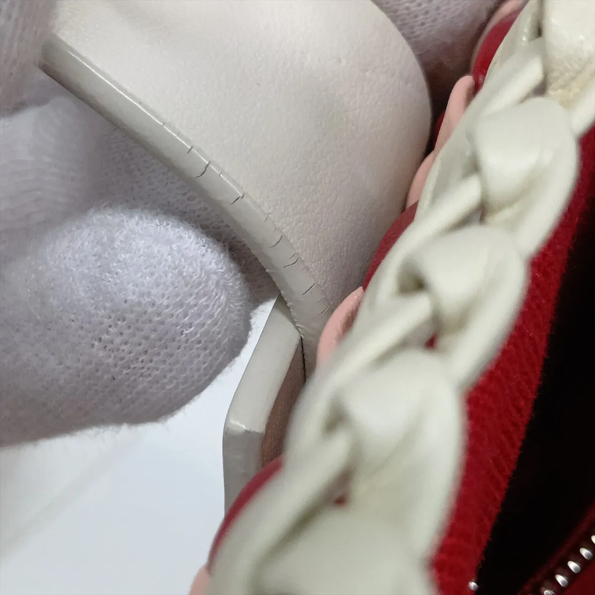 Intreccio 5BE022 Leather 2-Way Handbag White x Red — view 13