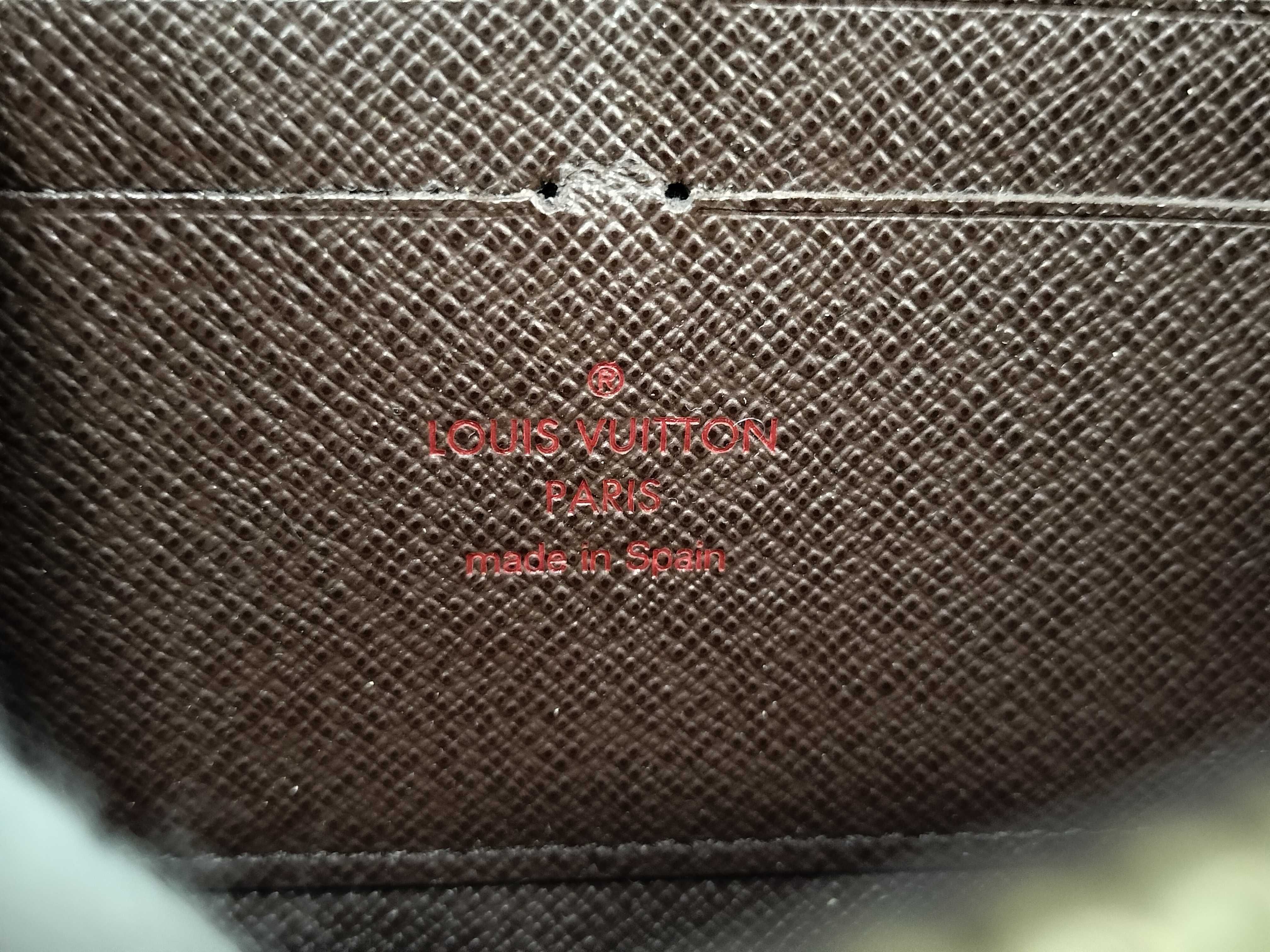 Damier Ebene Zippy Wallet — view 15