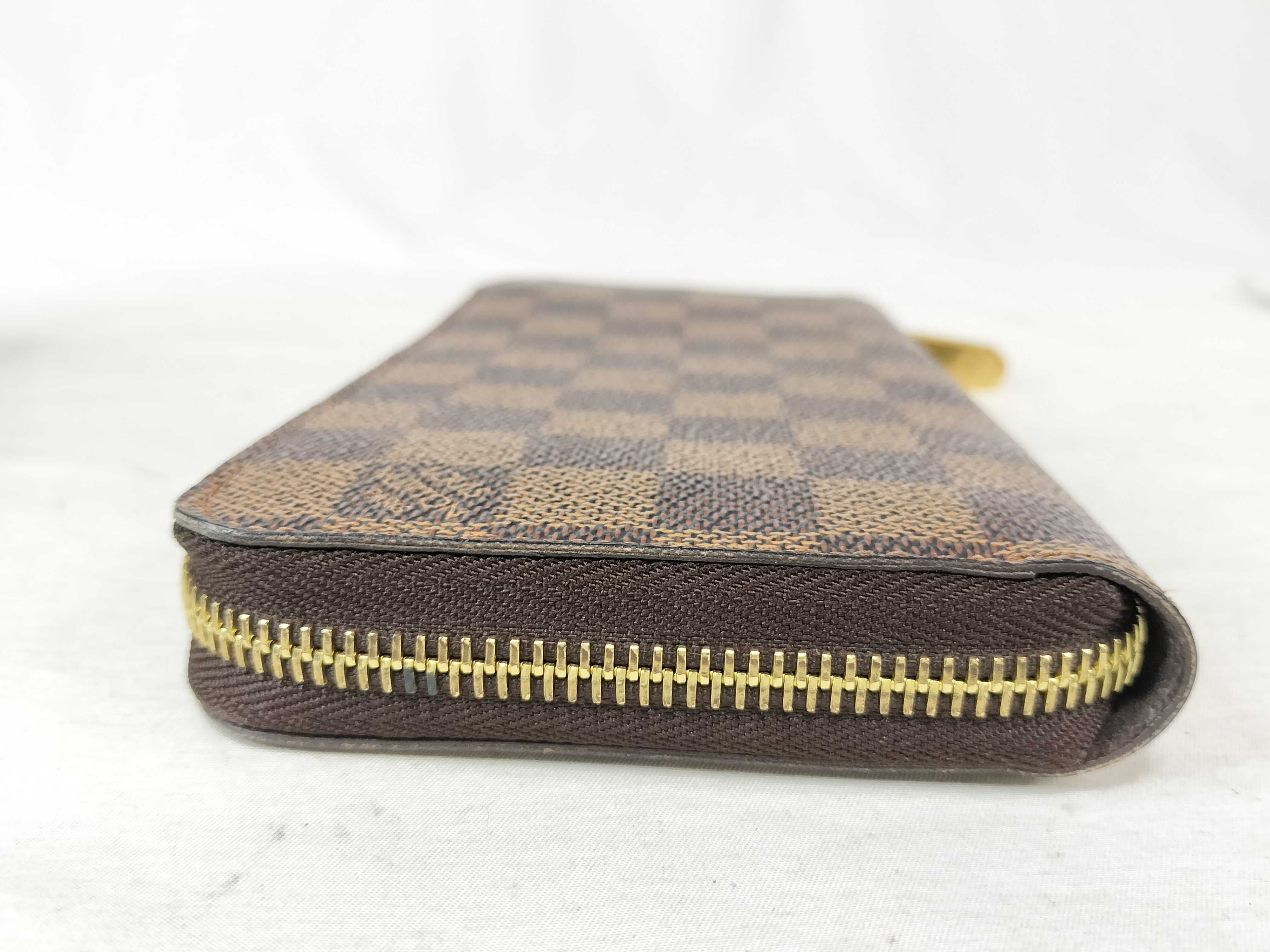 Damier Ebene Zippy Wallet — view 5