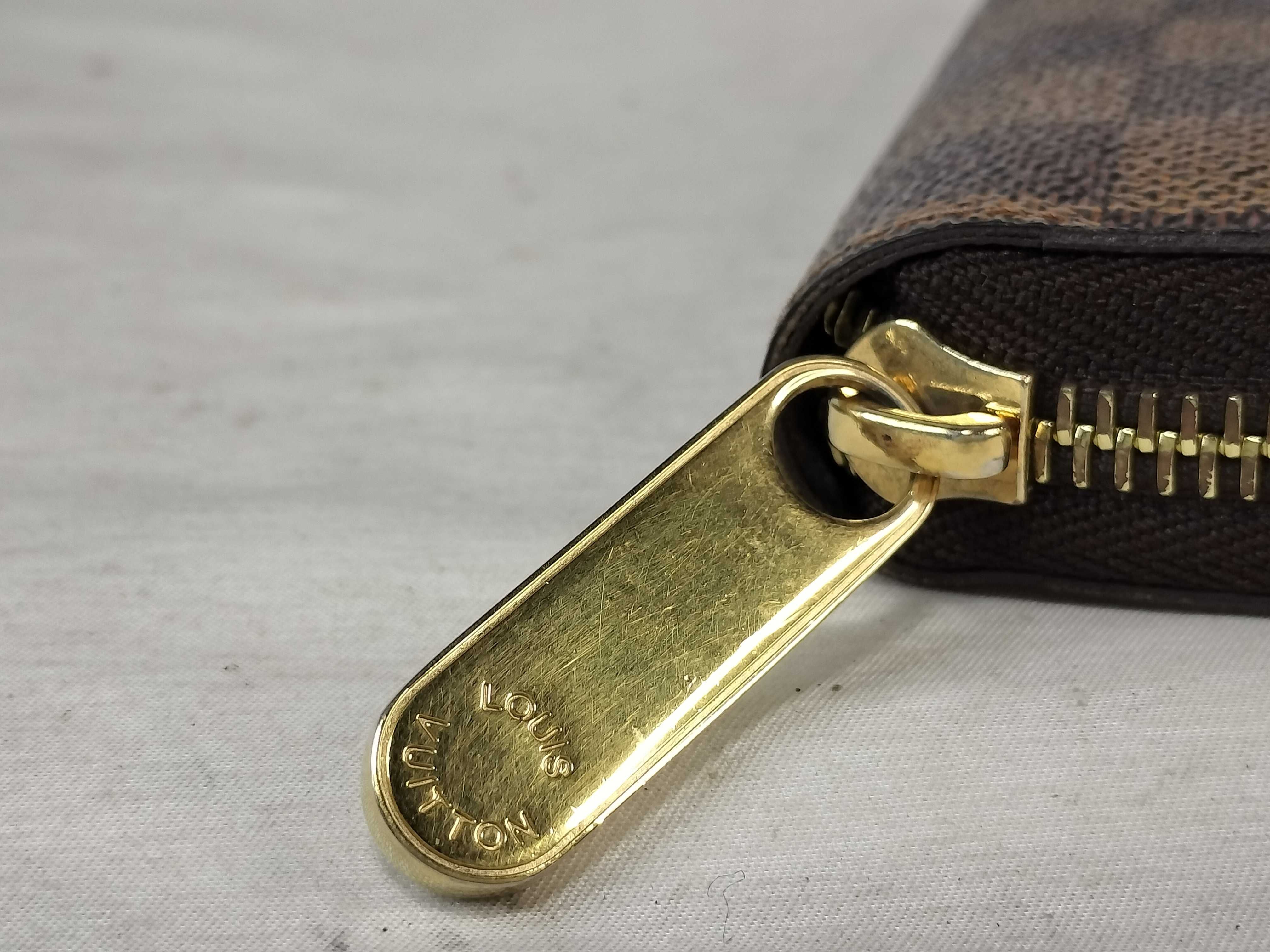 Damier Ebene Zippy Wallet — view 7